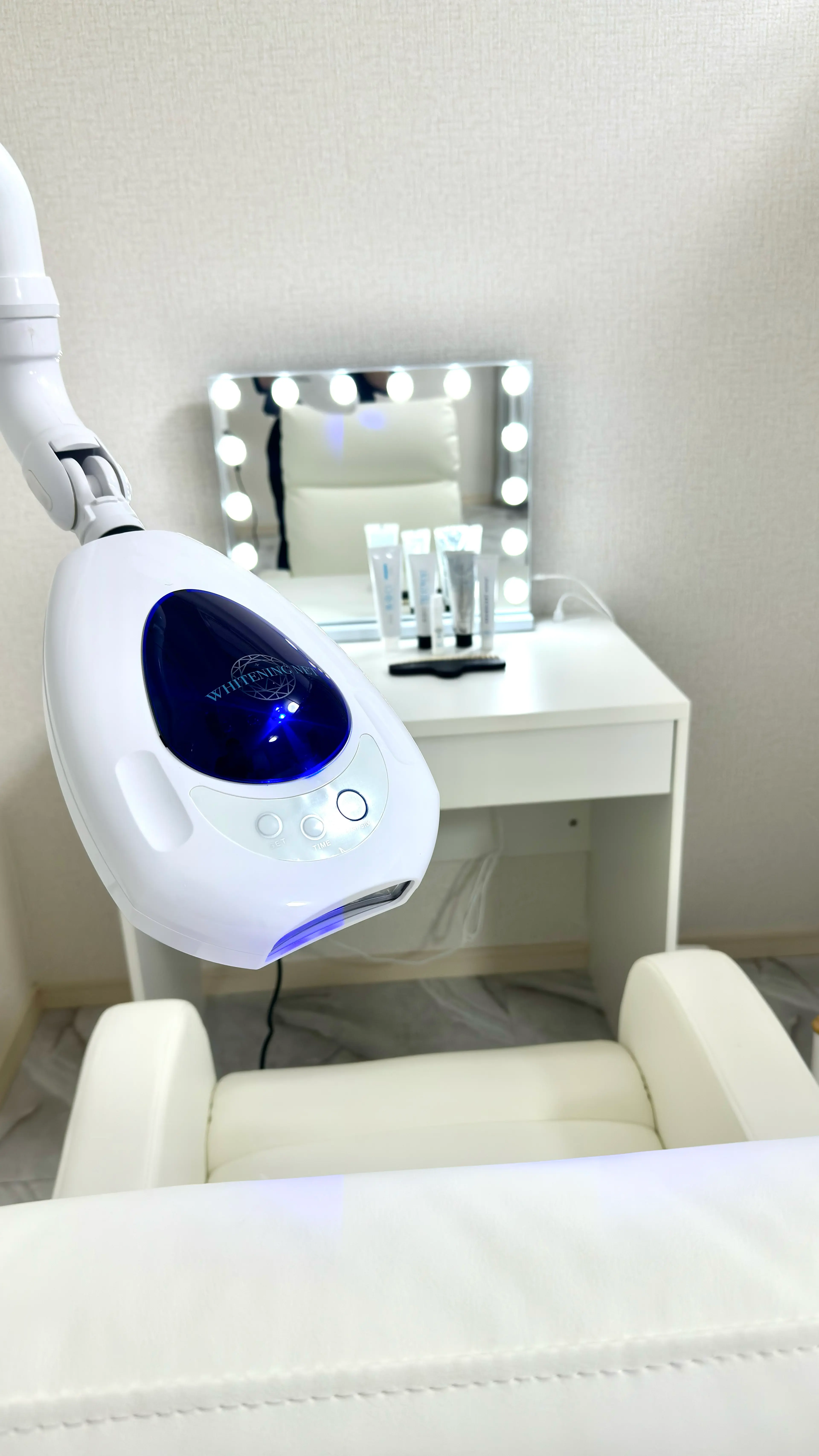 セルフホワイトニングサロン t-smileの内観・外観2