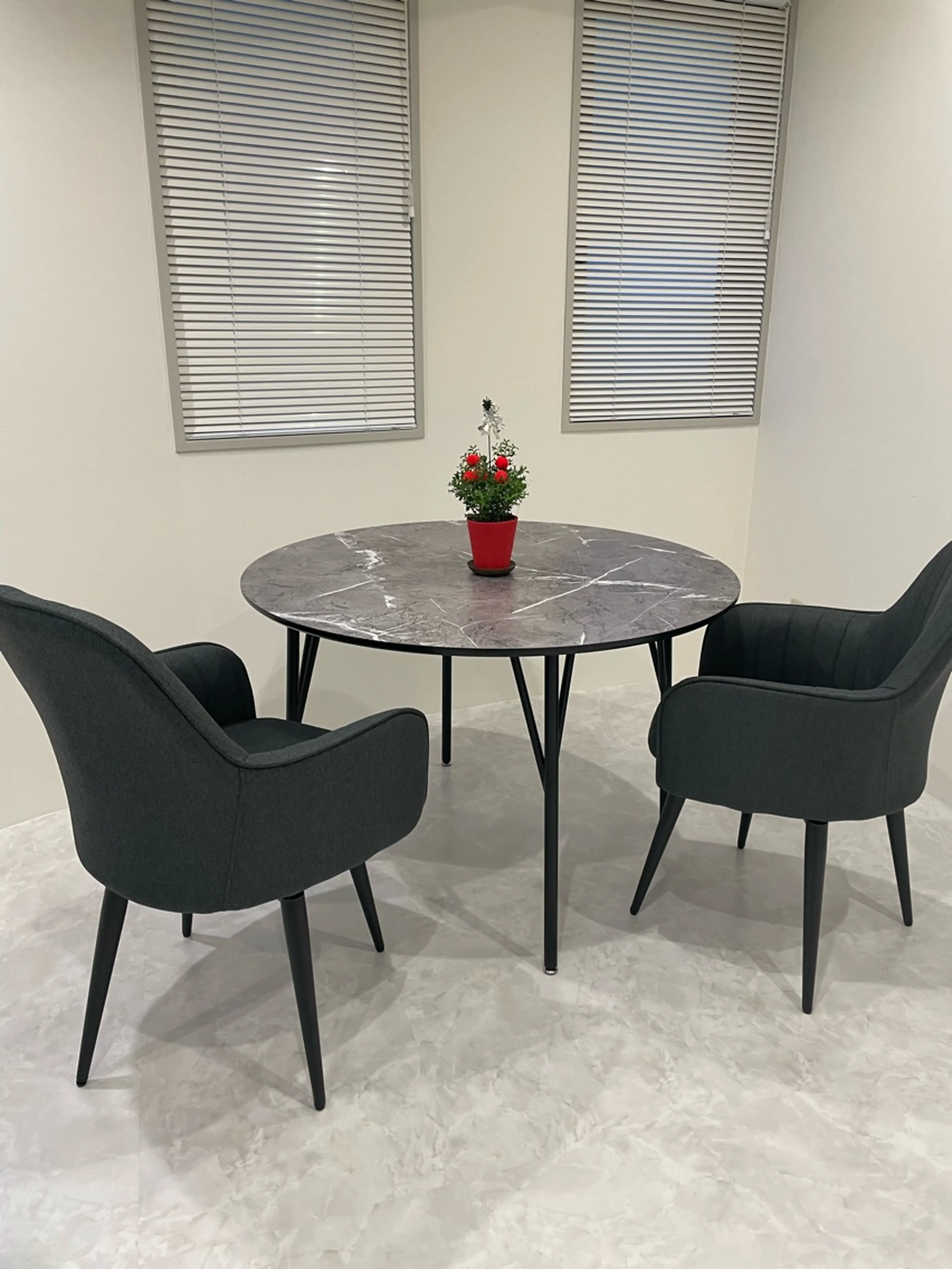 顔専門脱毛サロン　サムフェイスの内観・外観3