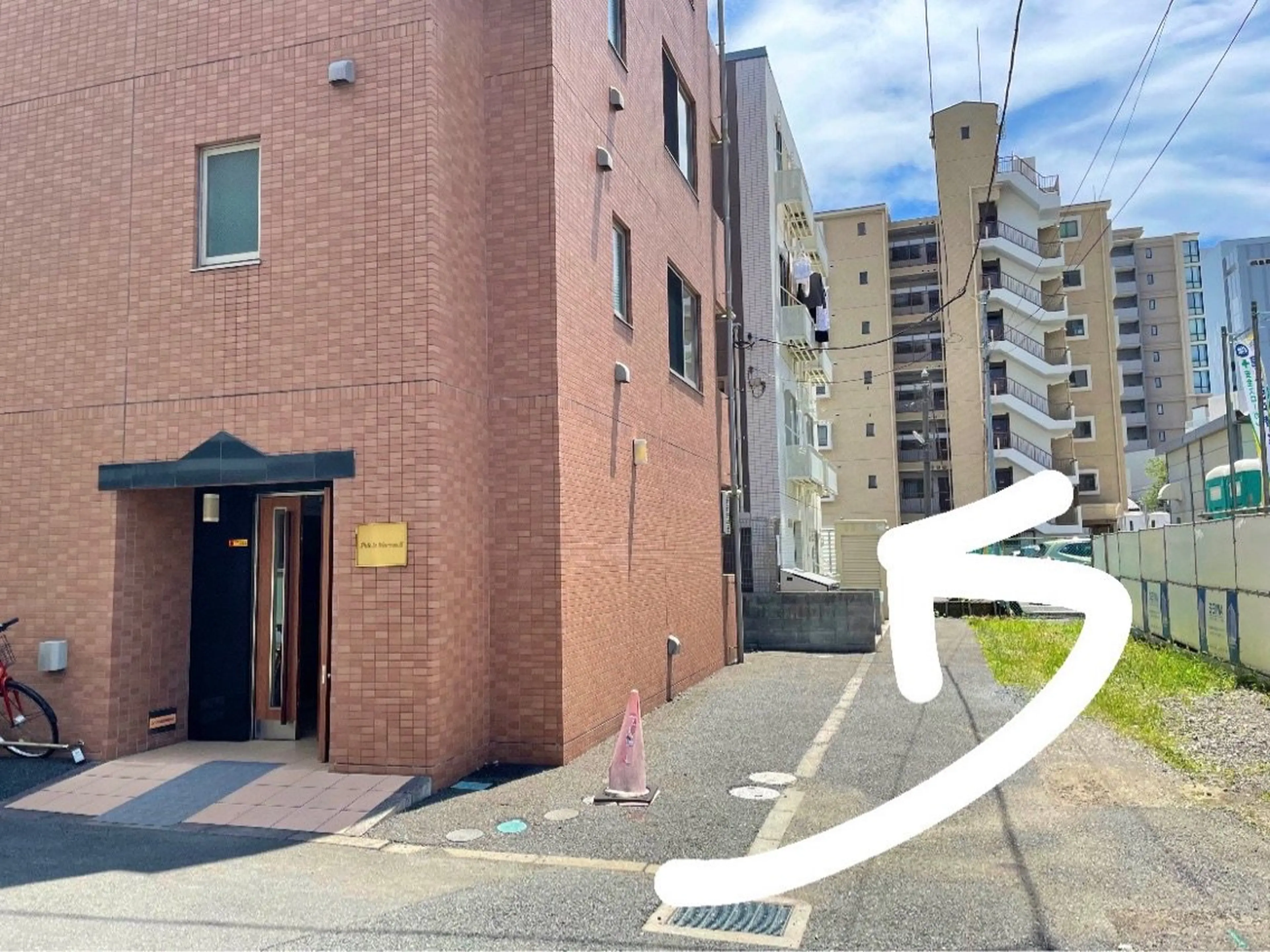 アミナネイルサロンの内観・外観2