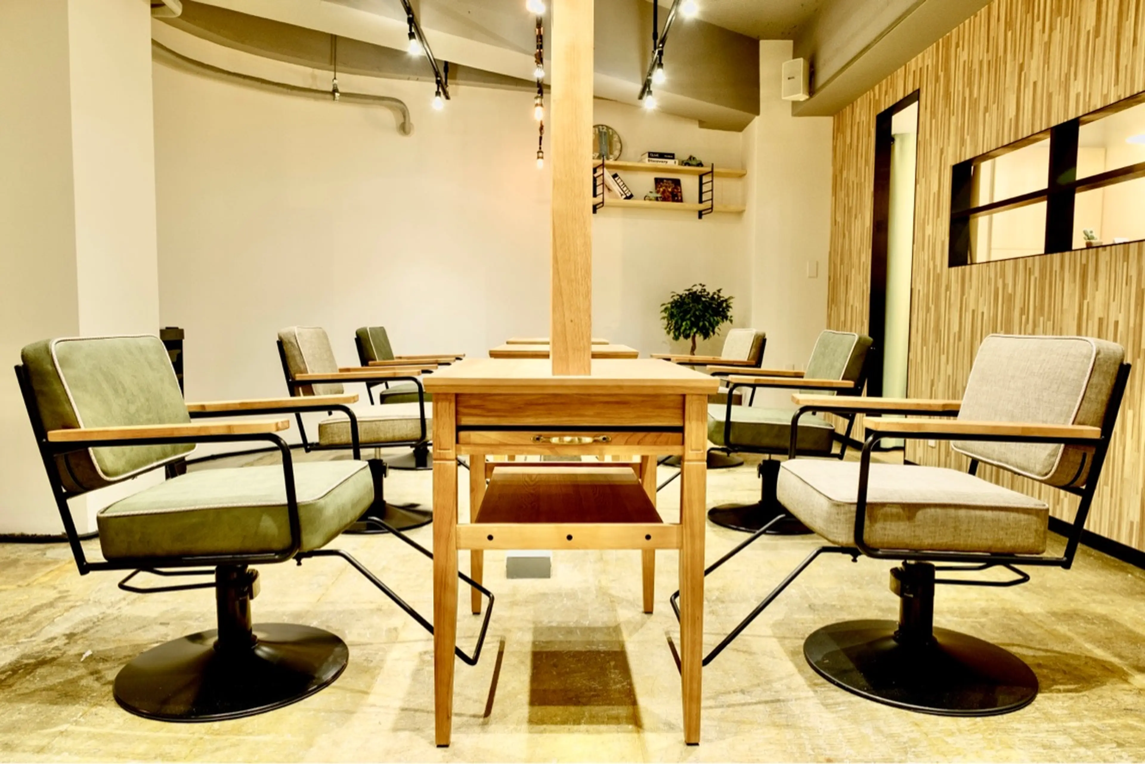 buZónの内観・外観2