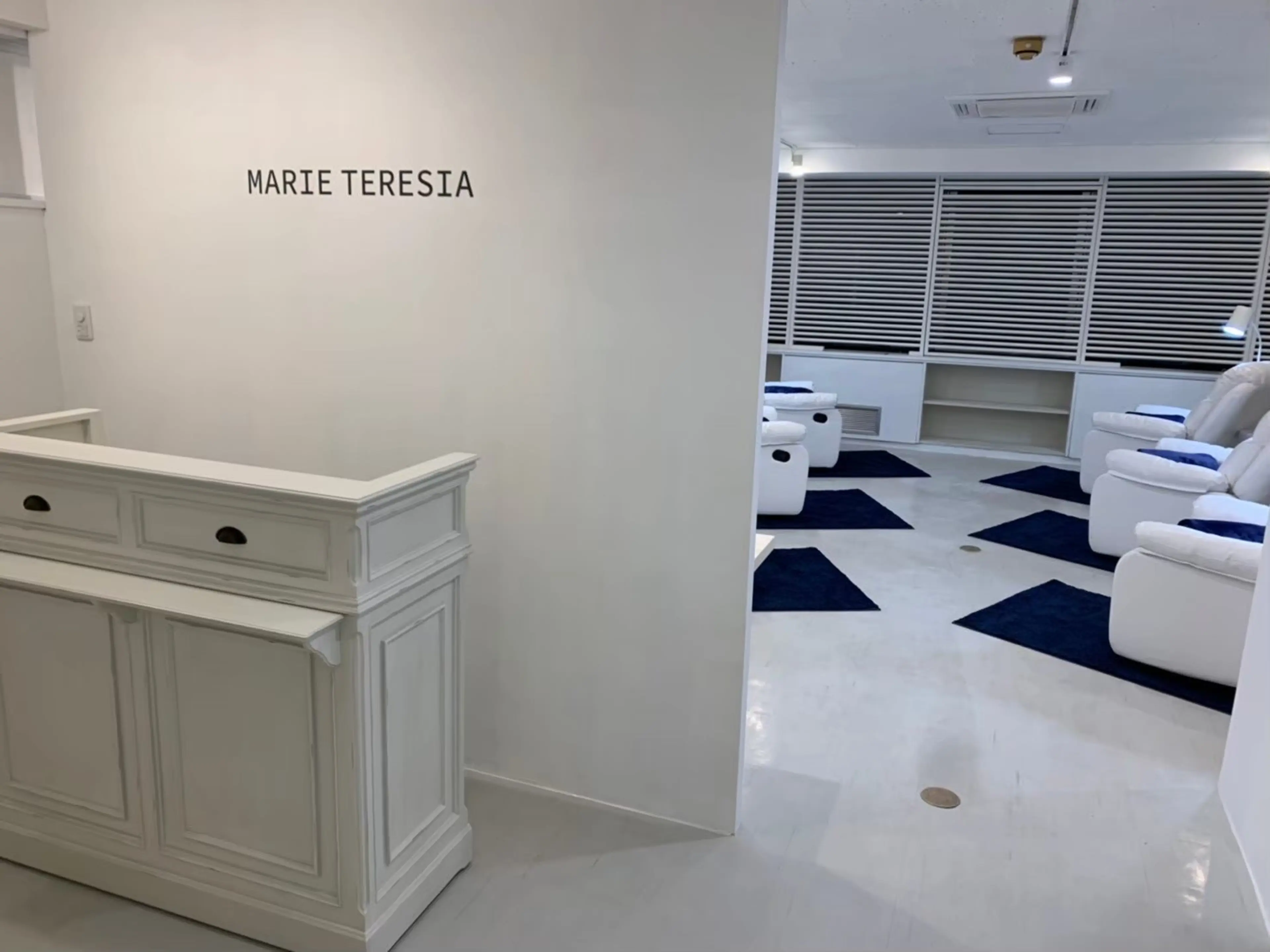 まつげパーマ / パリジェンヌ / 眉毛 / アイブロウ MARIE TERESIA 広島八丁堀の内観・外観3