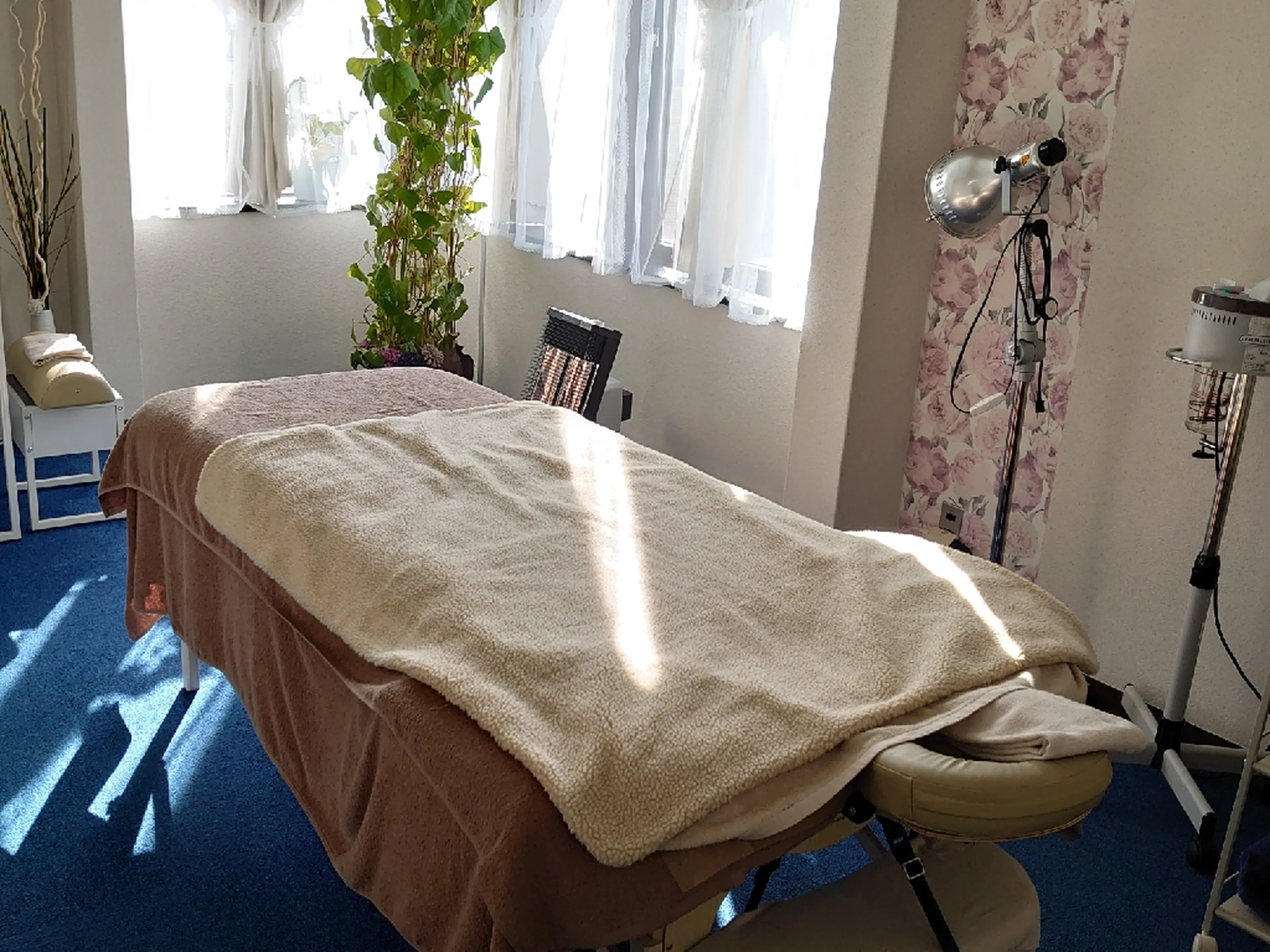 ハイブリッド鍼灸サロン美鍼堂の内観・外観3