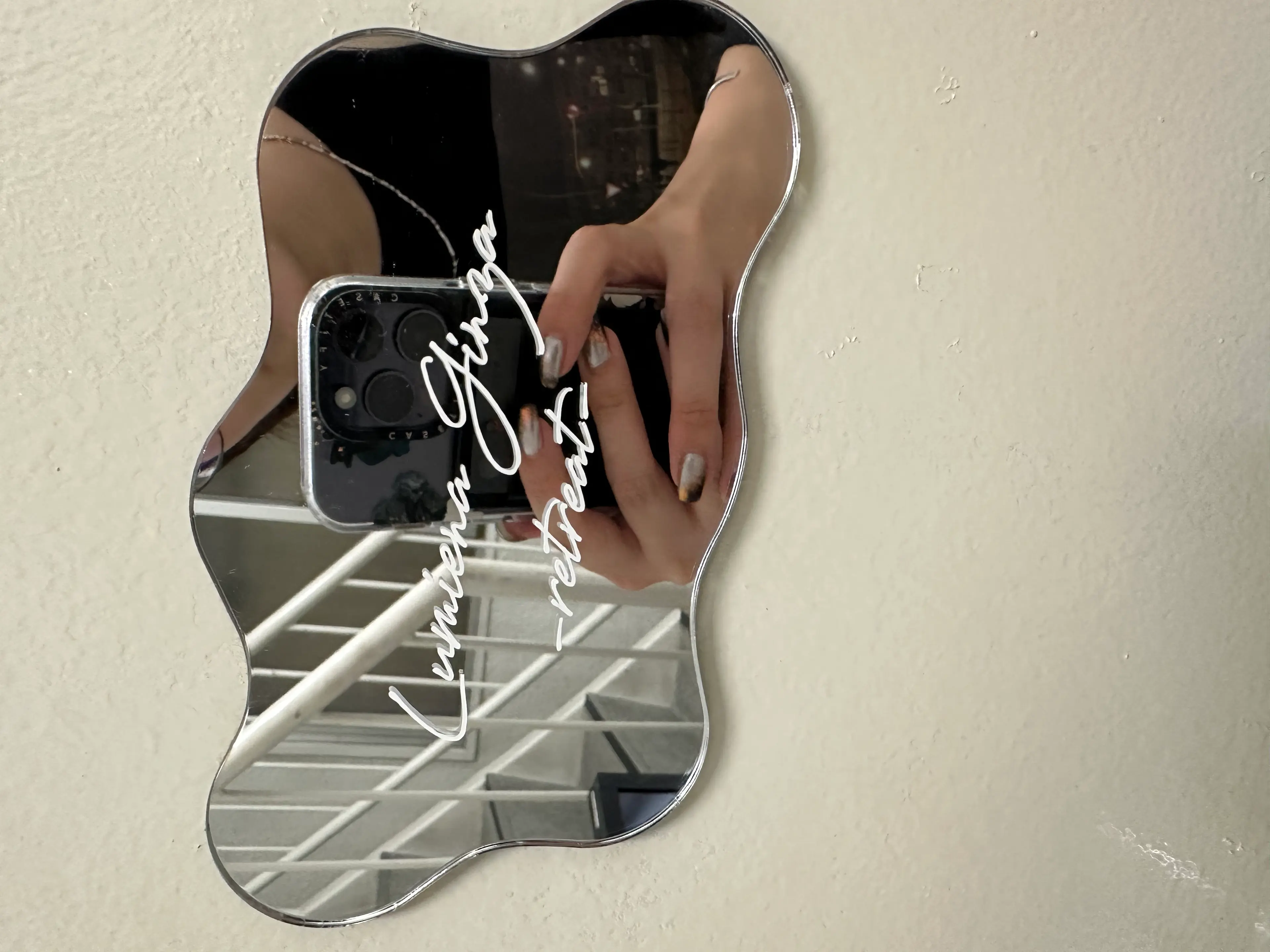 Ellie Nail銀座店の内観・外観3