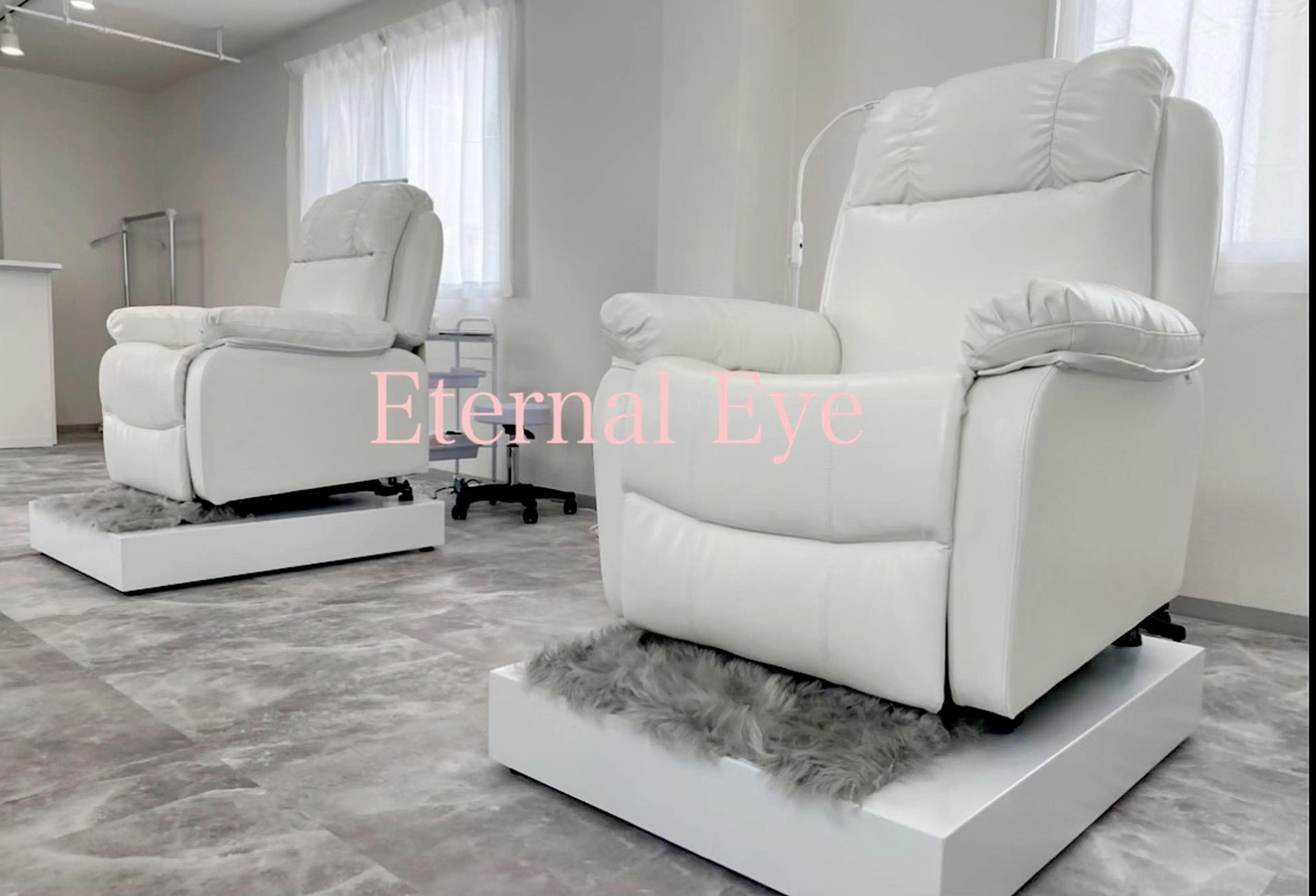 Eternal Eyeの内観・外観1