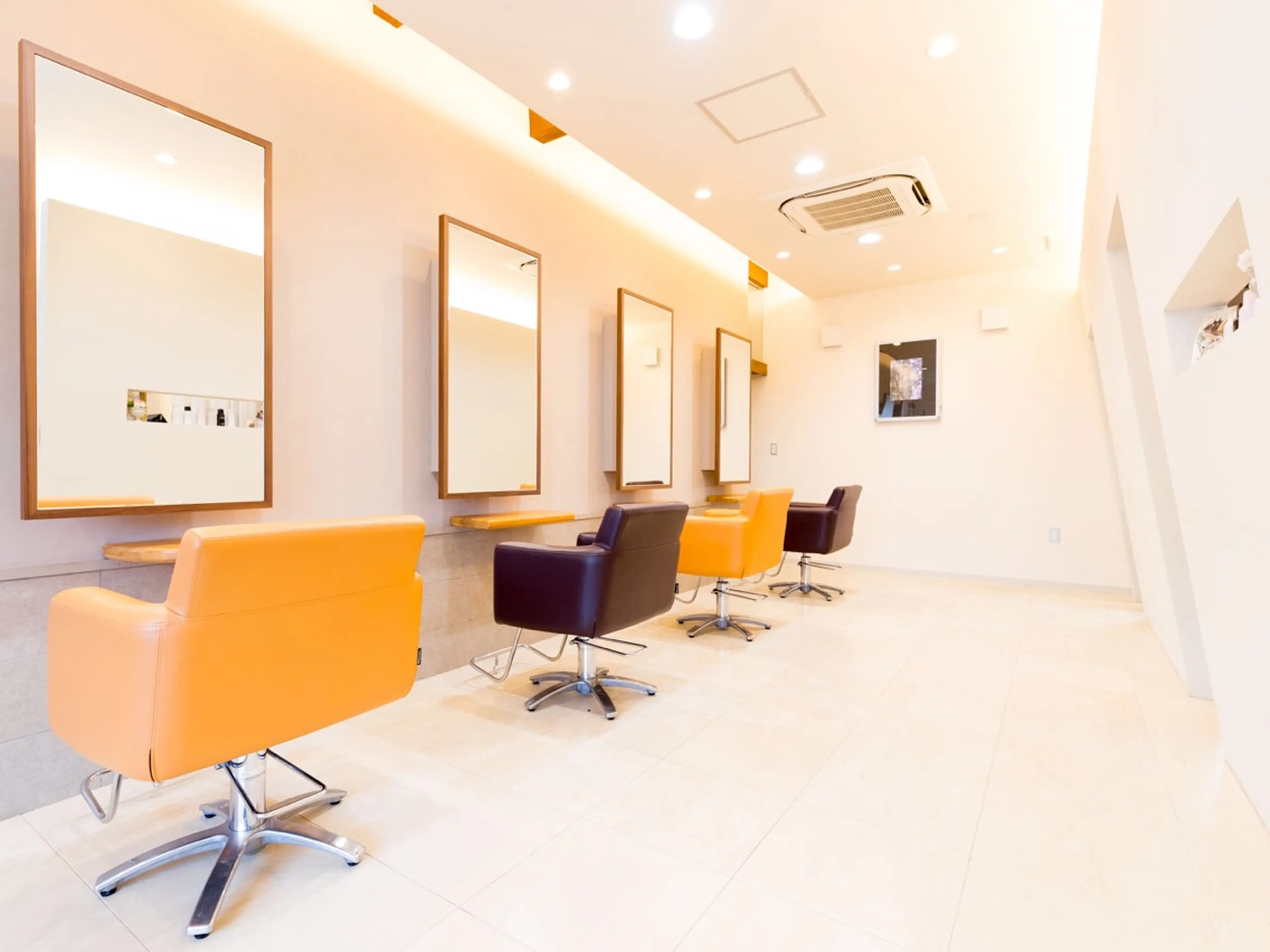 hair salon CHA-CHAの内観・外観3