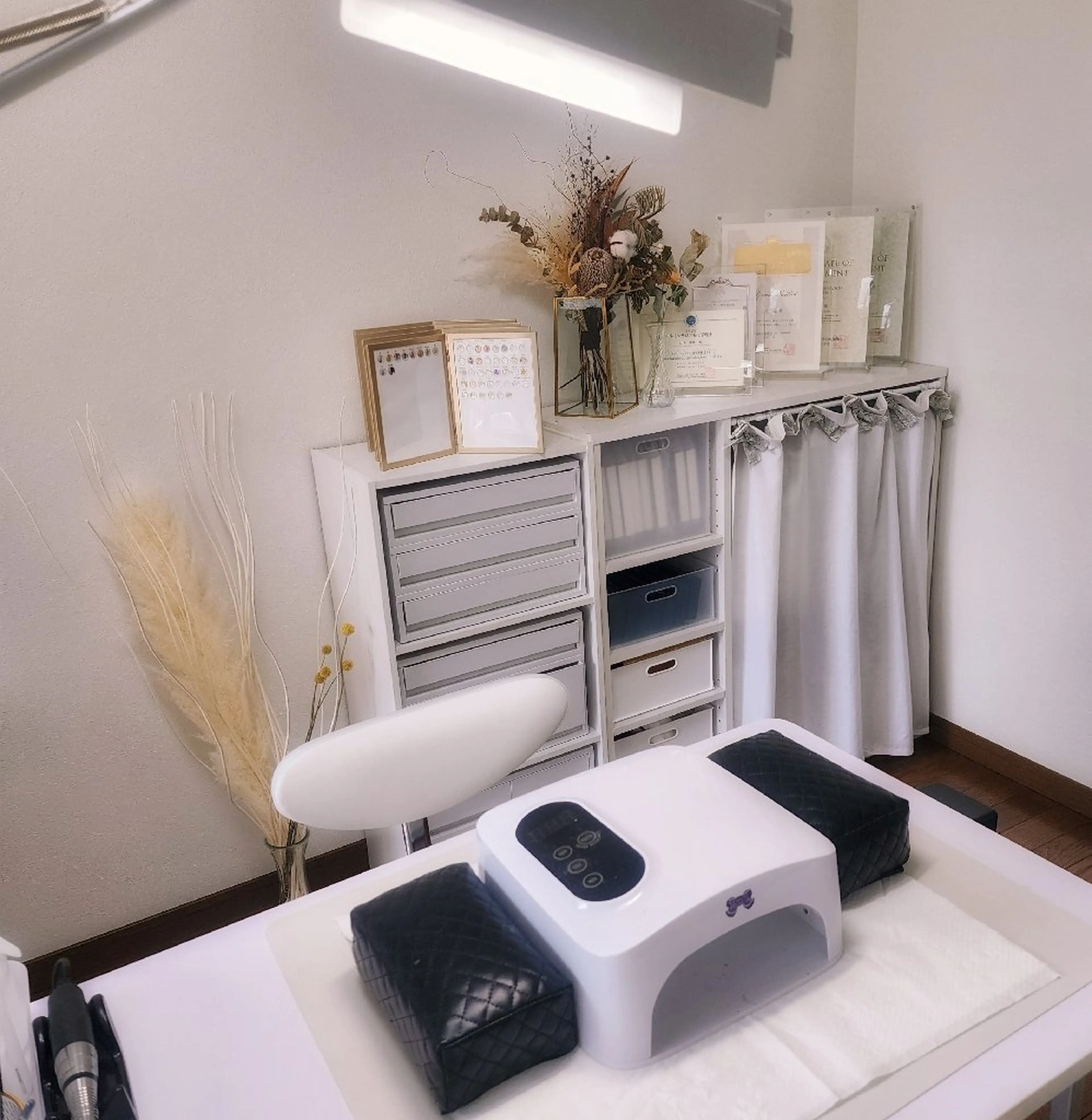 ネイルサロン＆Ｕ (アンド・ユー)の内観・外観1