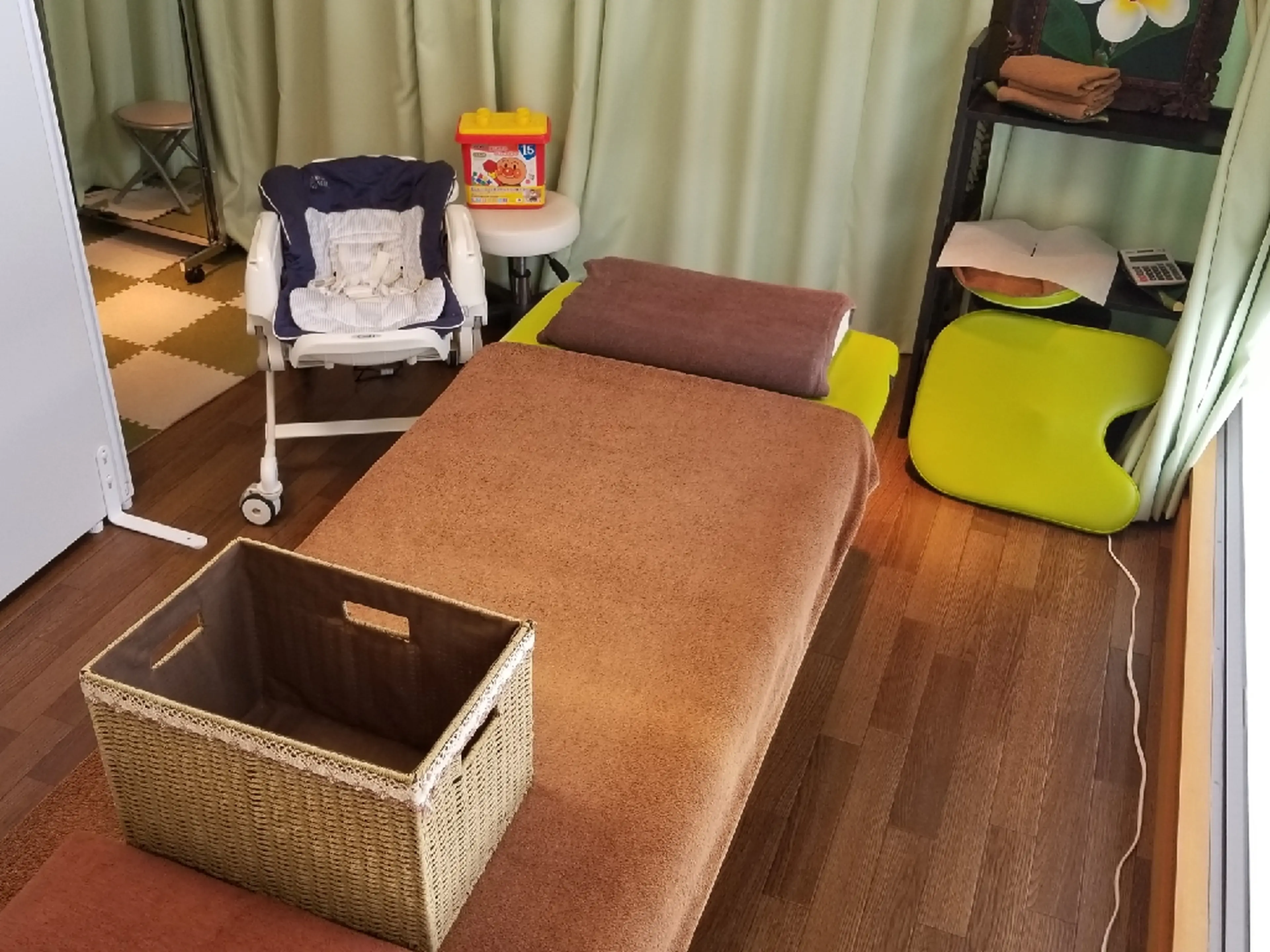 整体charakuの内観・外観2