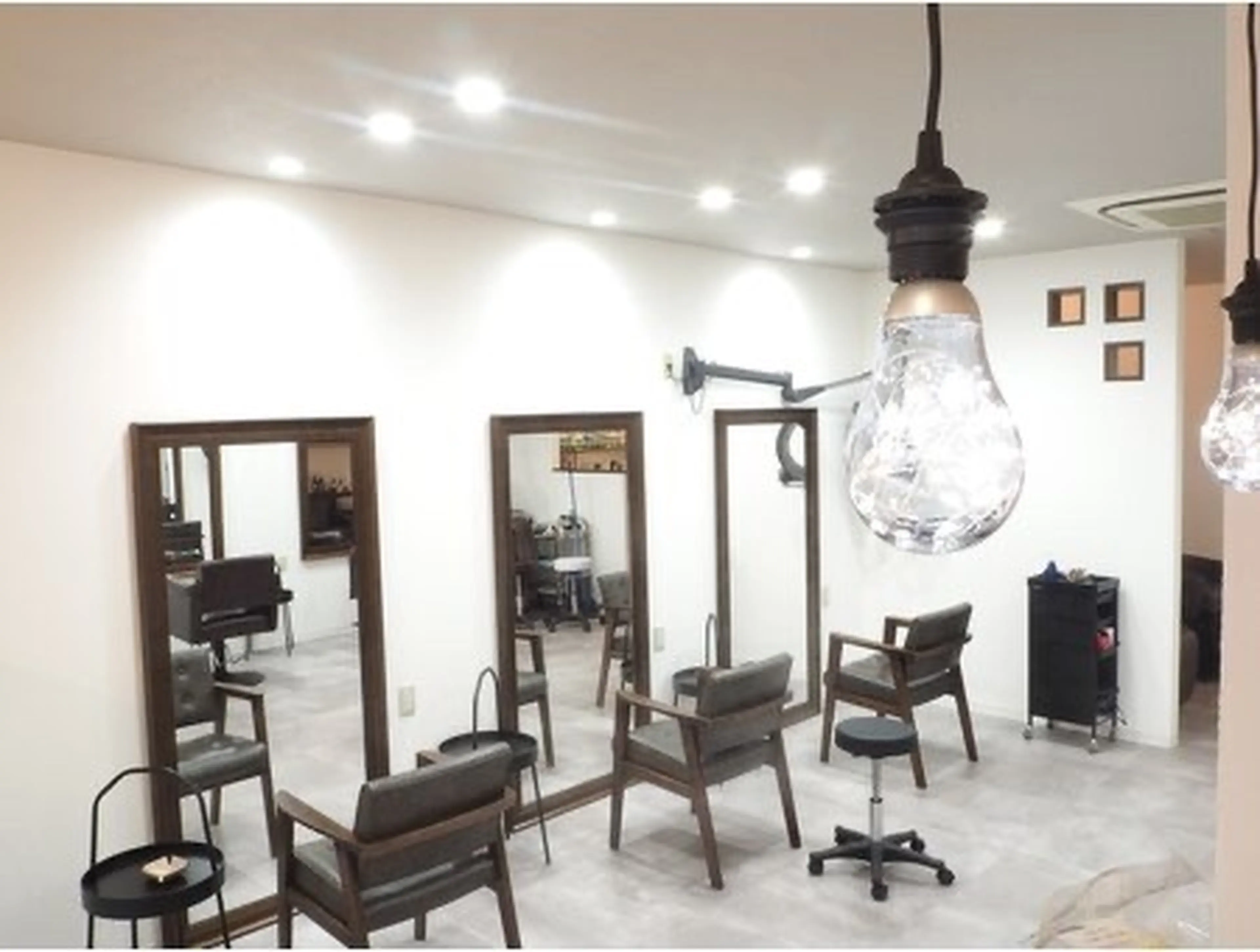 ViVi by freedomの内観・外観1