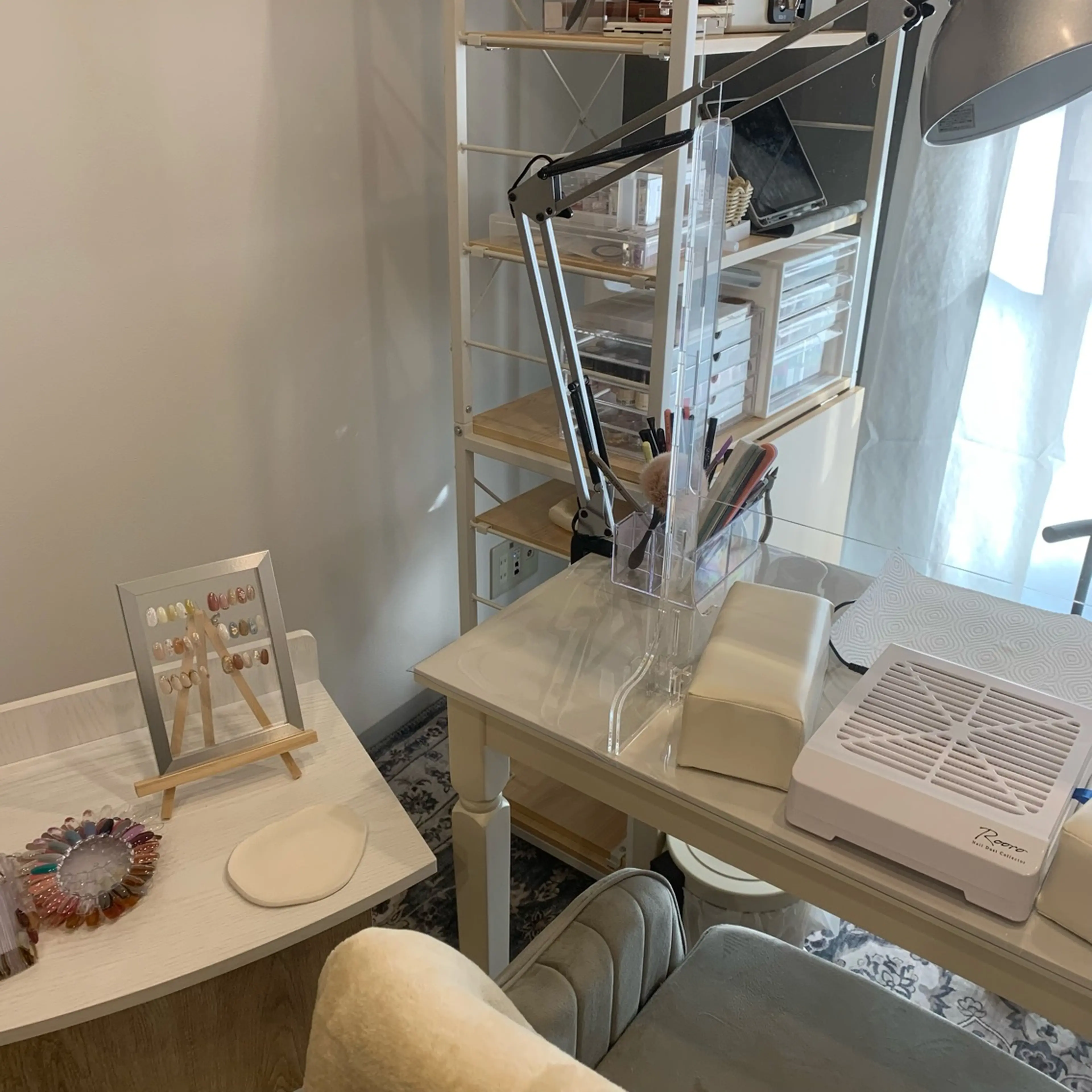 Léa nailの内観・外観2