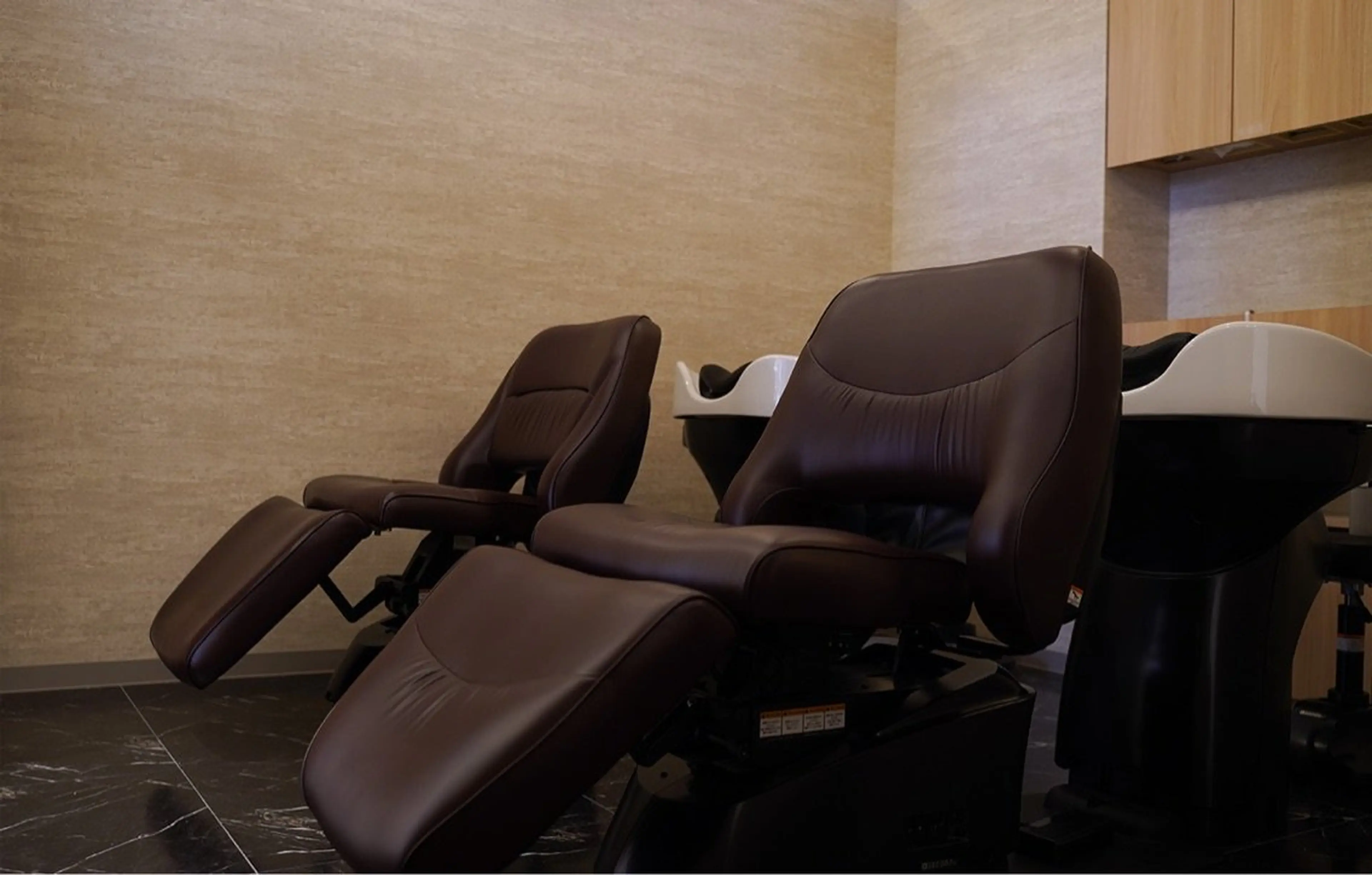 ヴィサージュ　タイム（VISAGE thyme)の内観・外観3