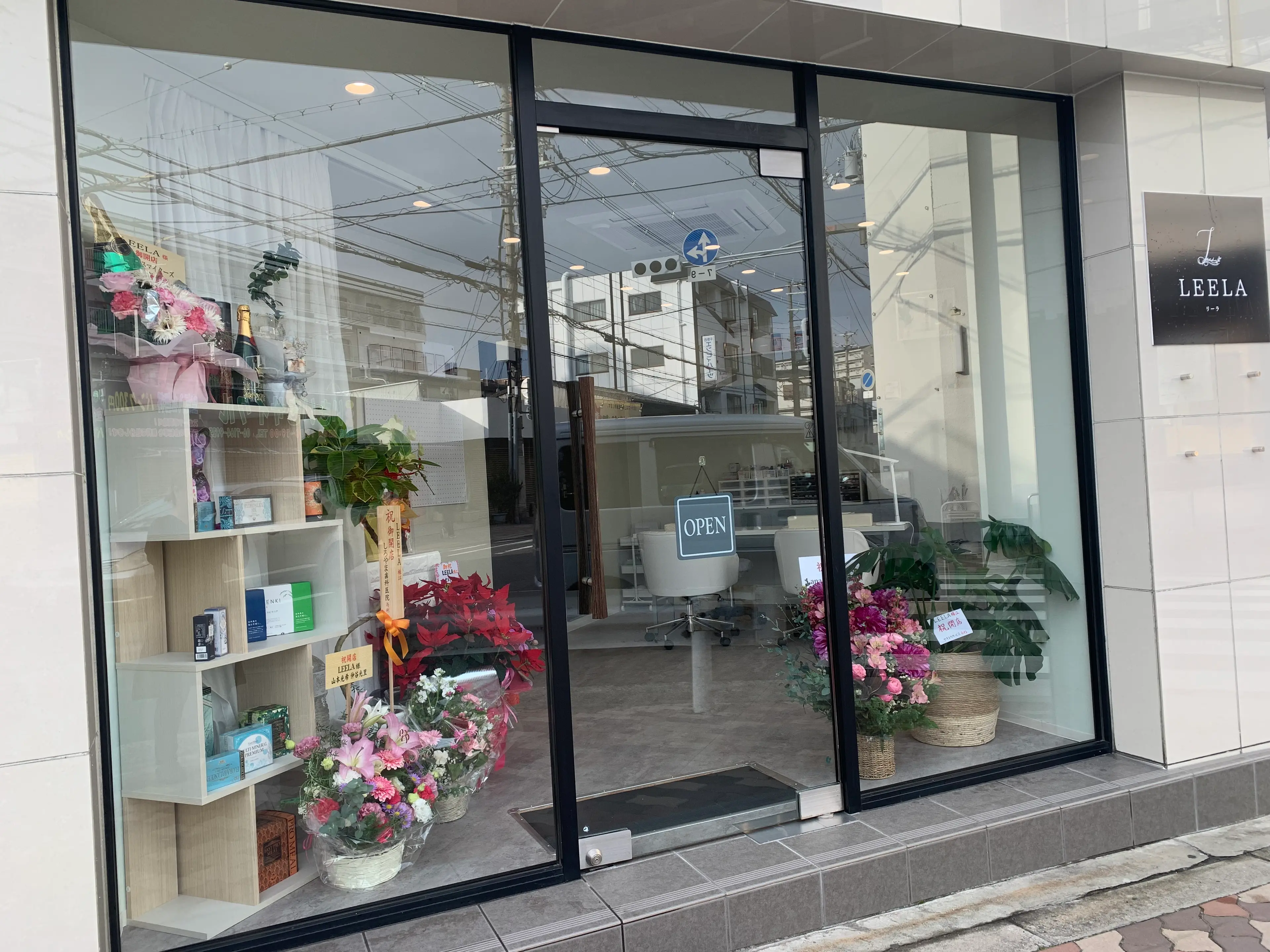 LEELAの内観・外観1