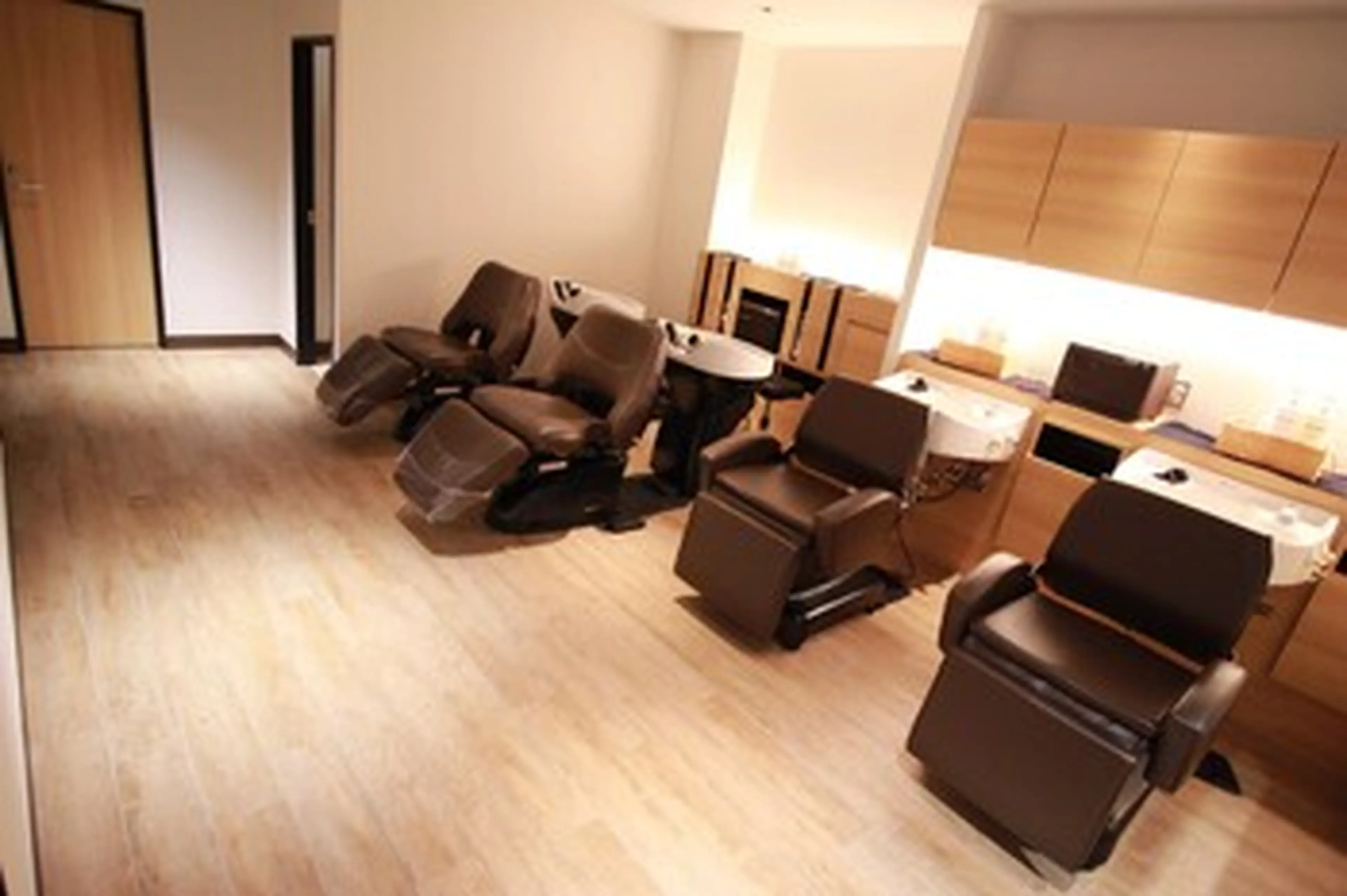 FUSE曳舟店の内観・外観3