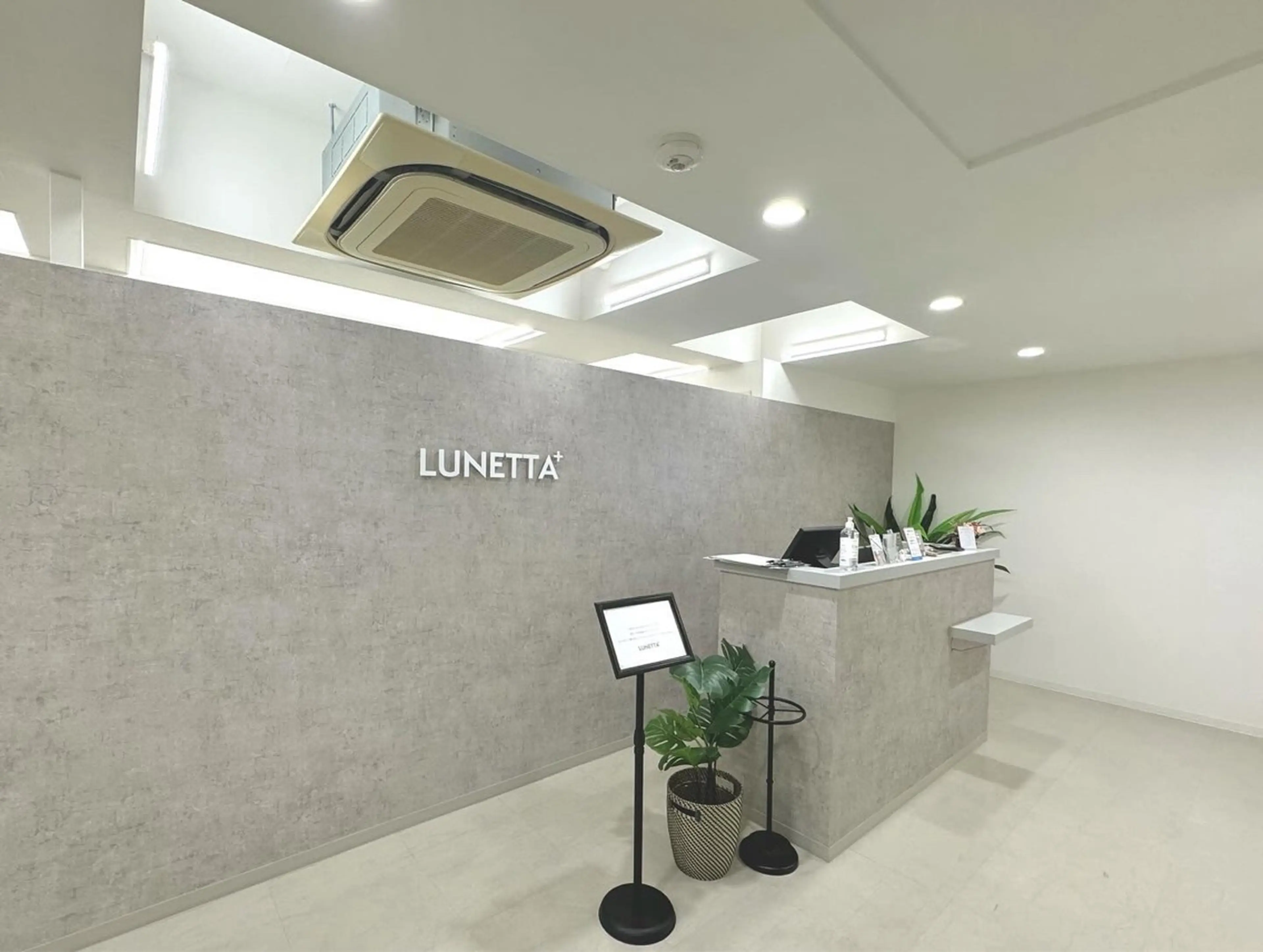 LUNETTA +の内観・外観1