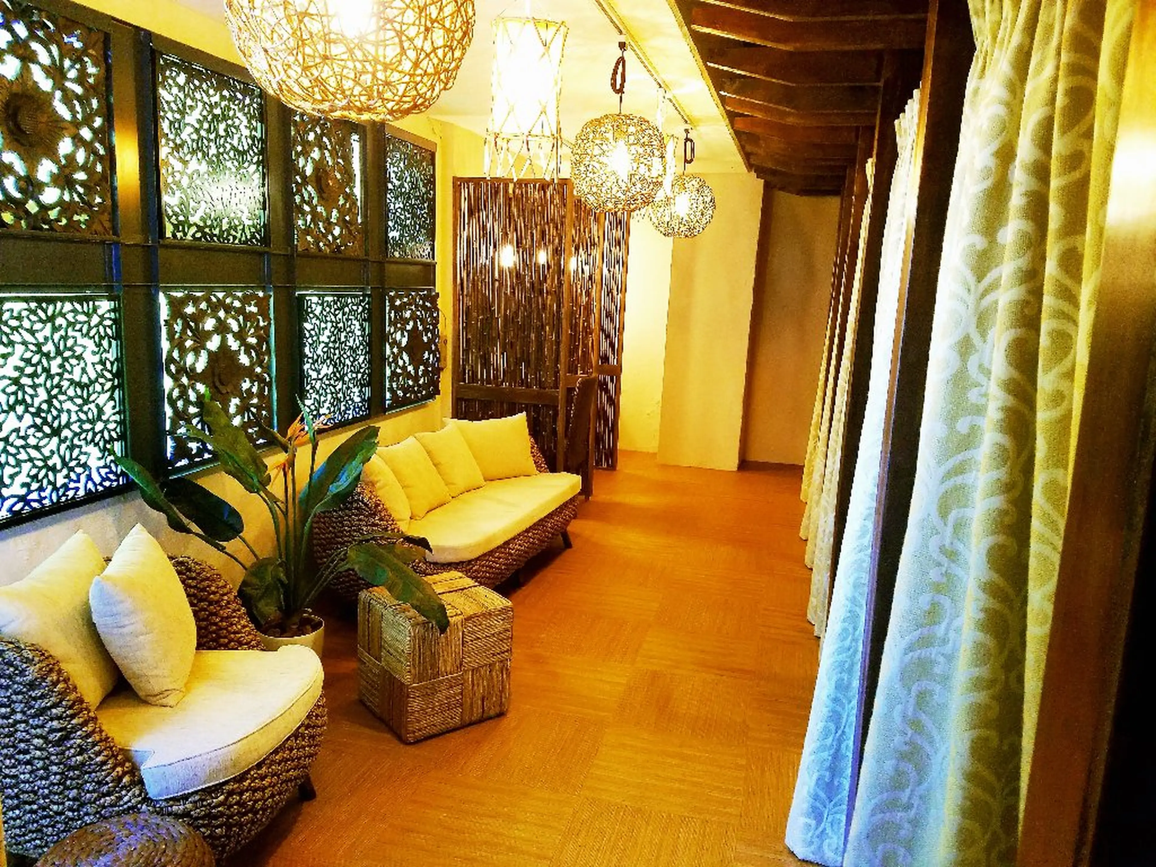 エステティックサロンCubiaの内観・外観2