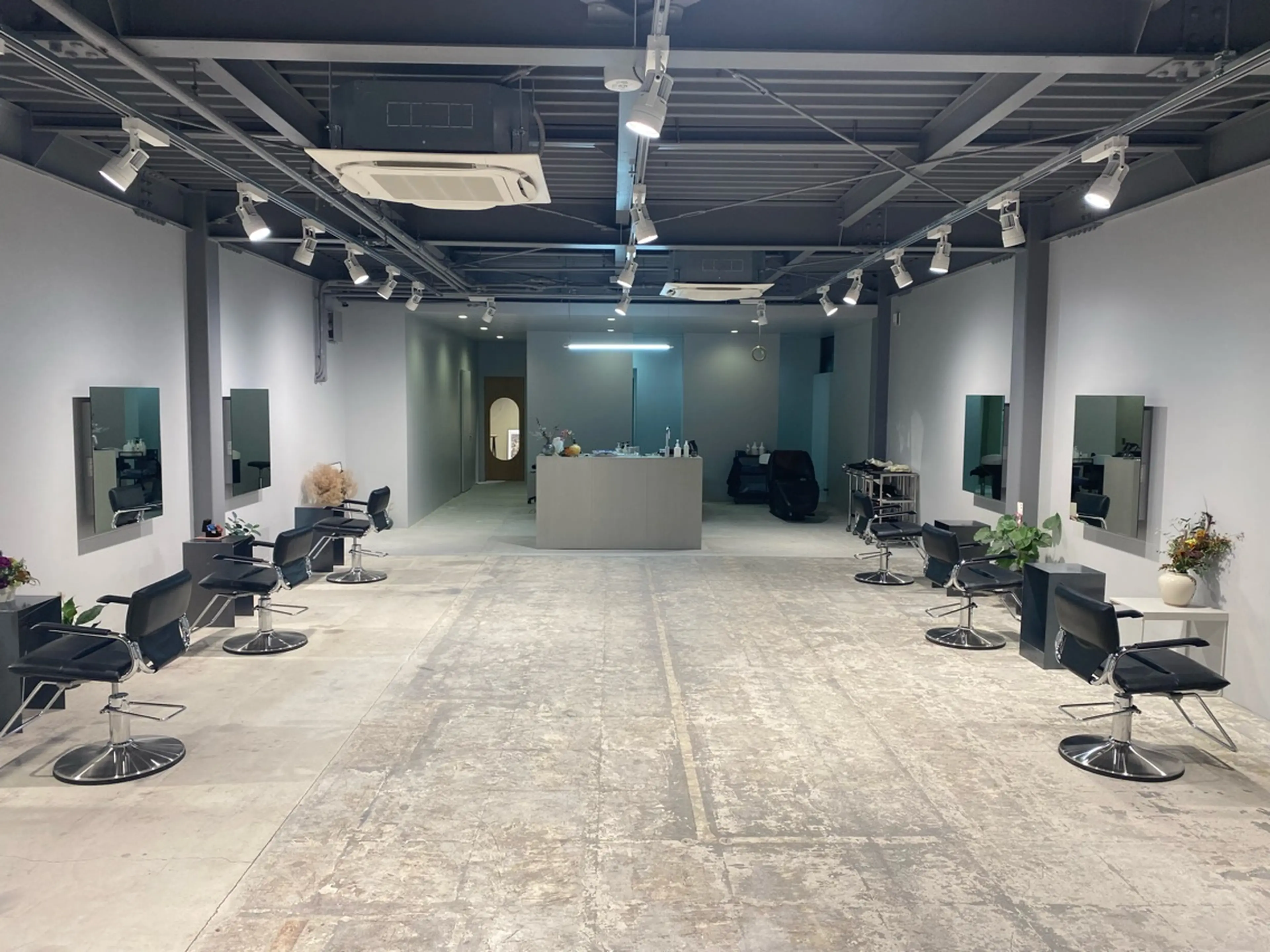 Oneの内観・外観2