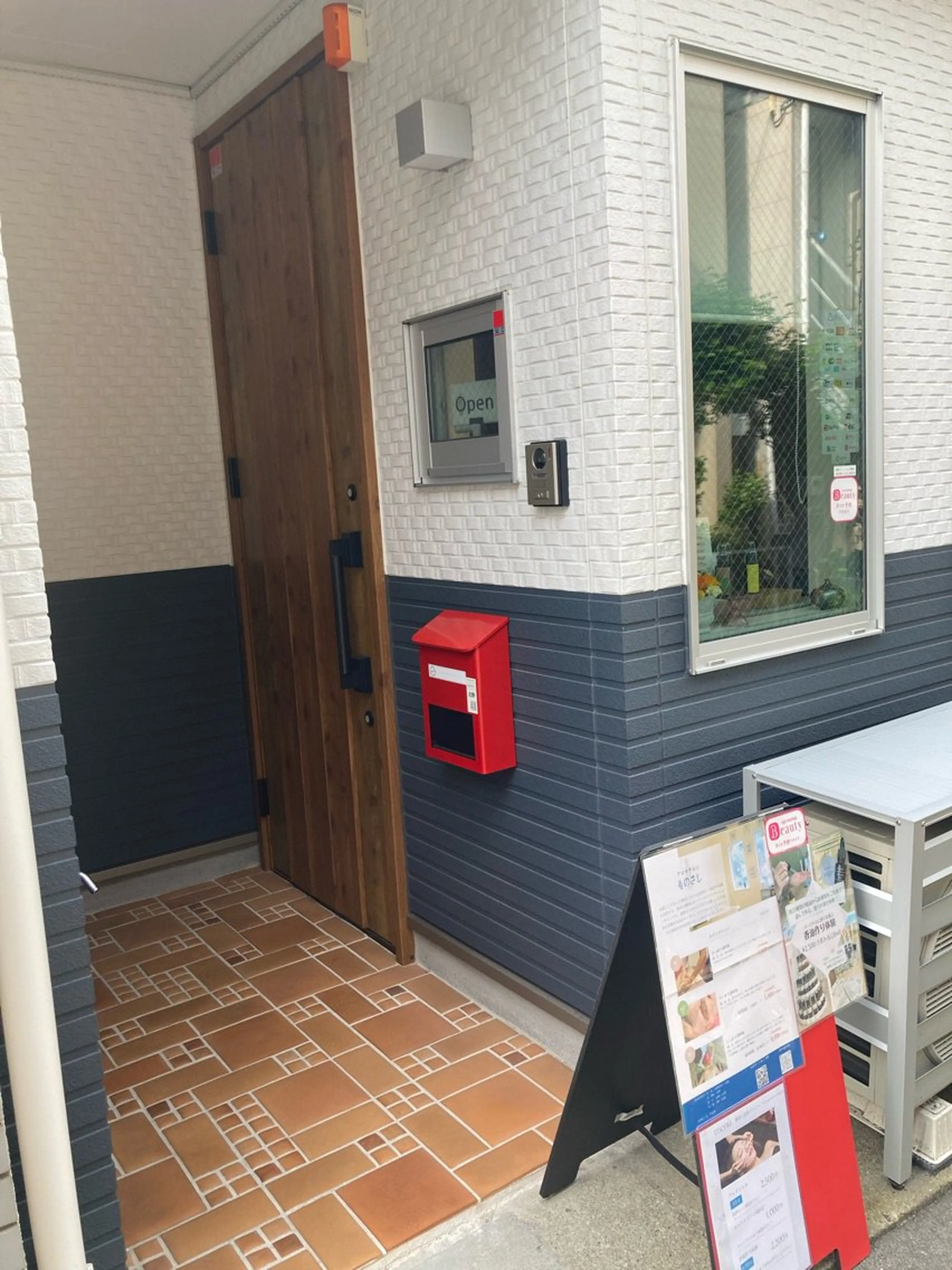 アロマサロンものさしの内観・外観3