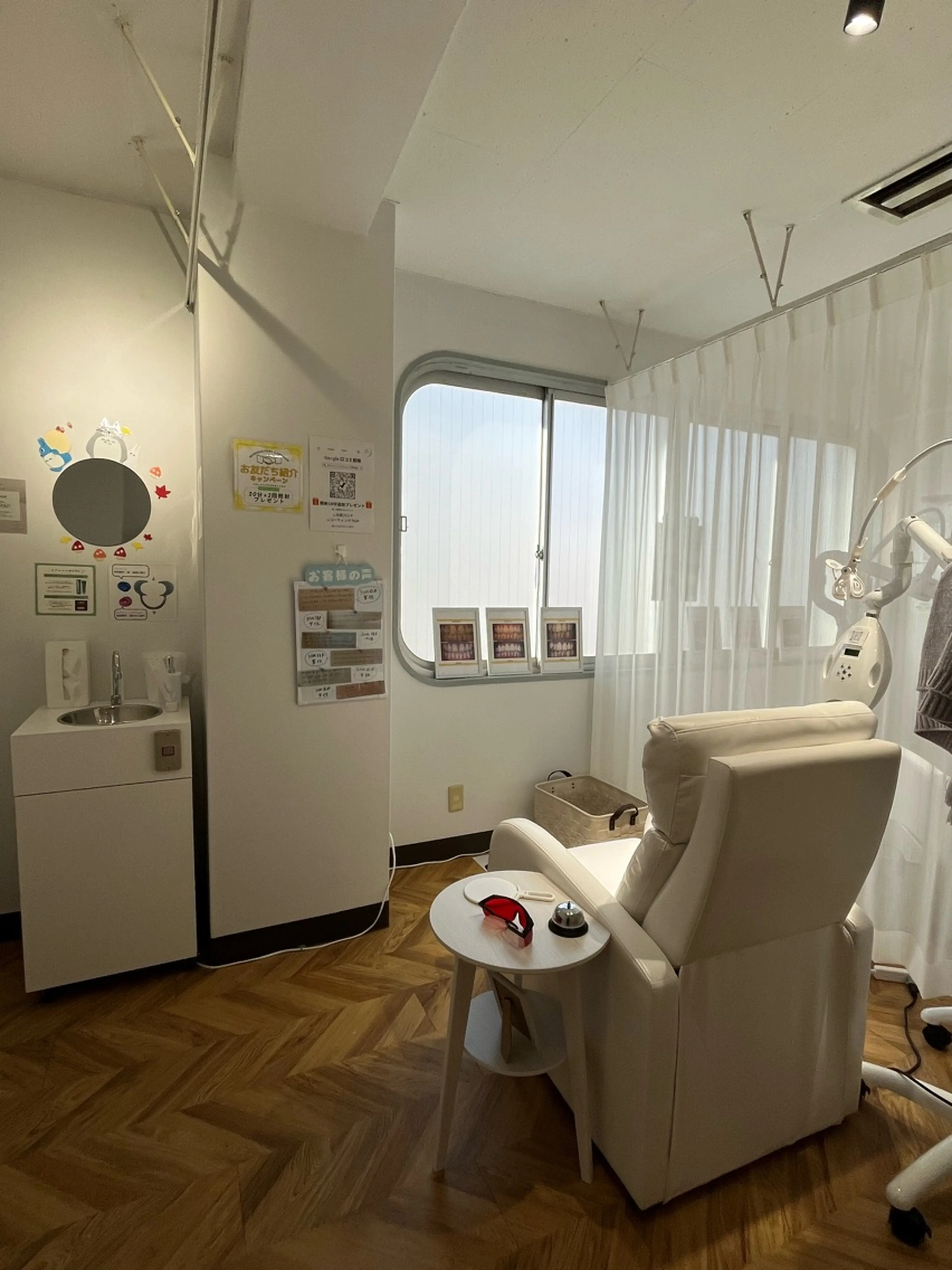 ホワイトニングショップ 茨木店の内観・外観3