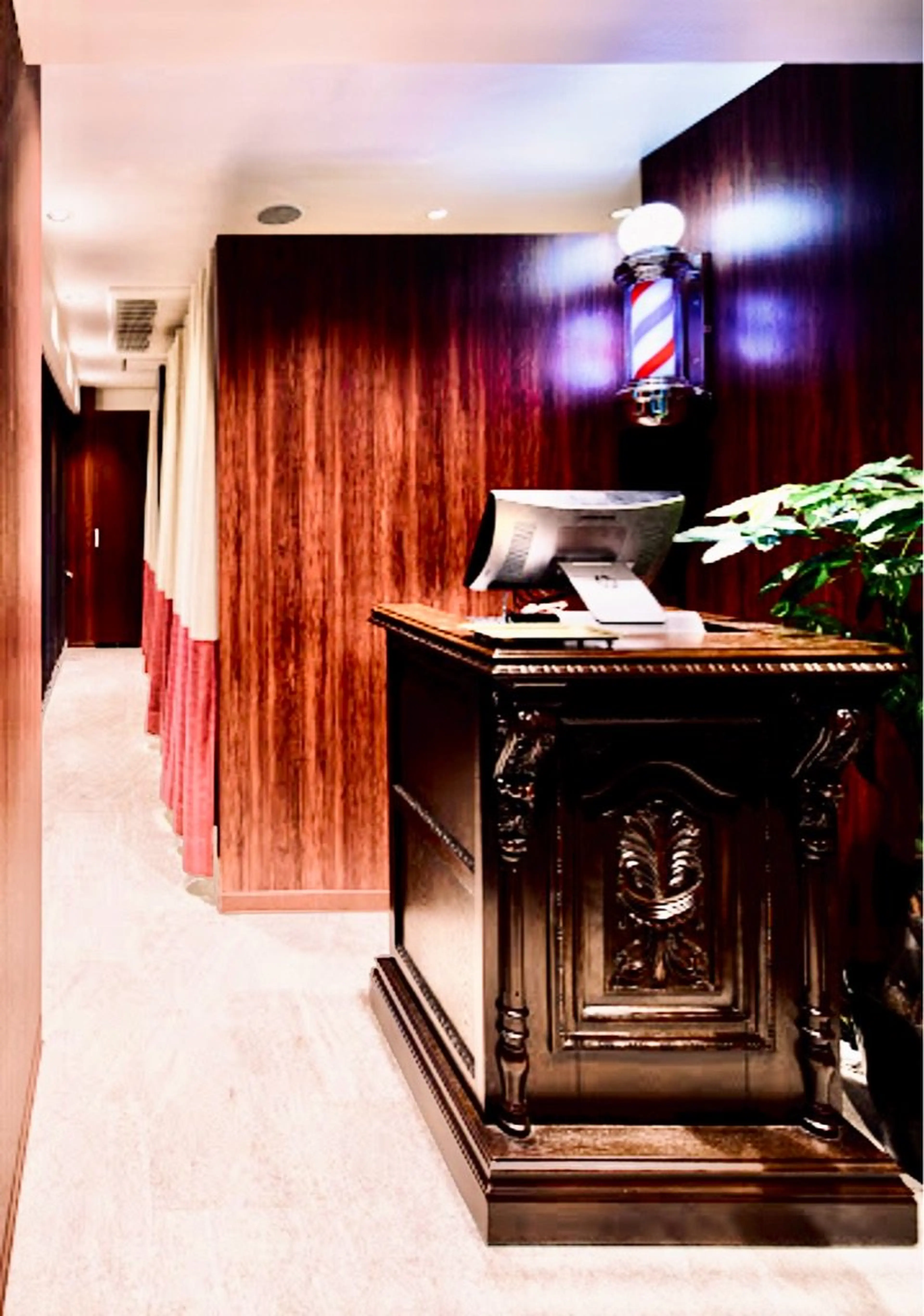 TRAD  BARBER STYLE Ⅱの内観・外観3