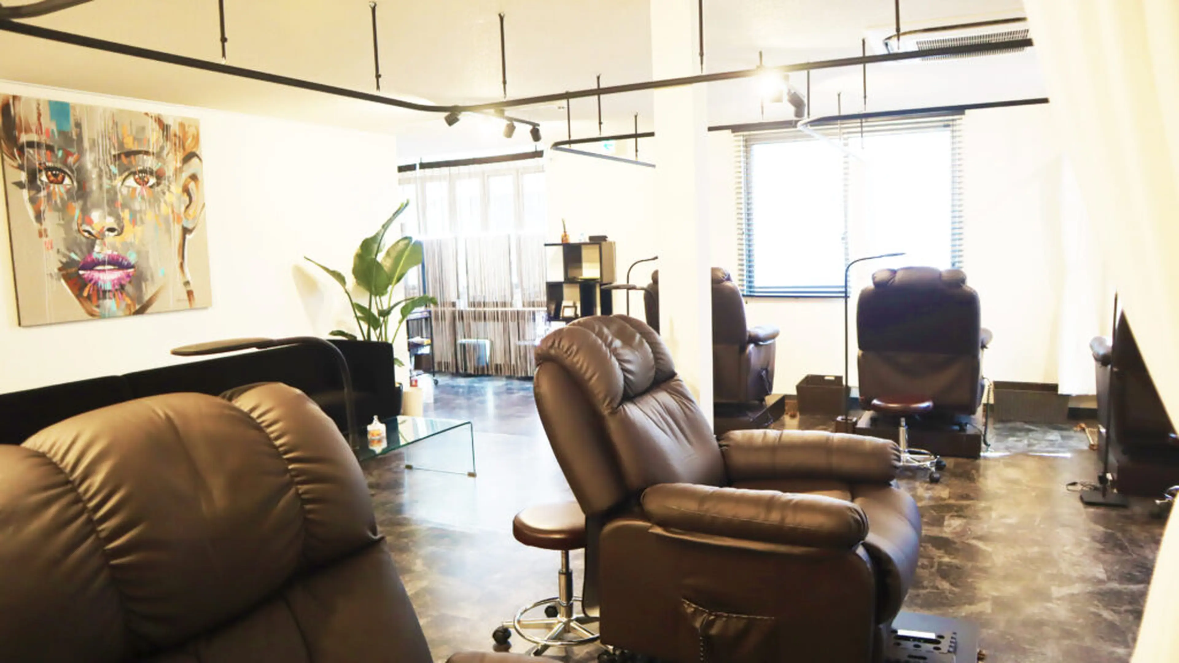 Ｆａｖｏｒｉ溝の口店の内観・外観1