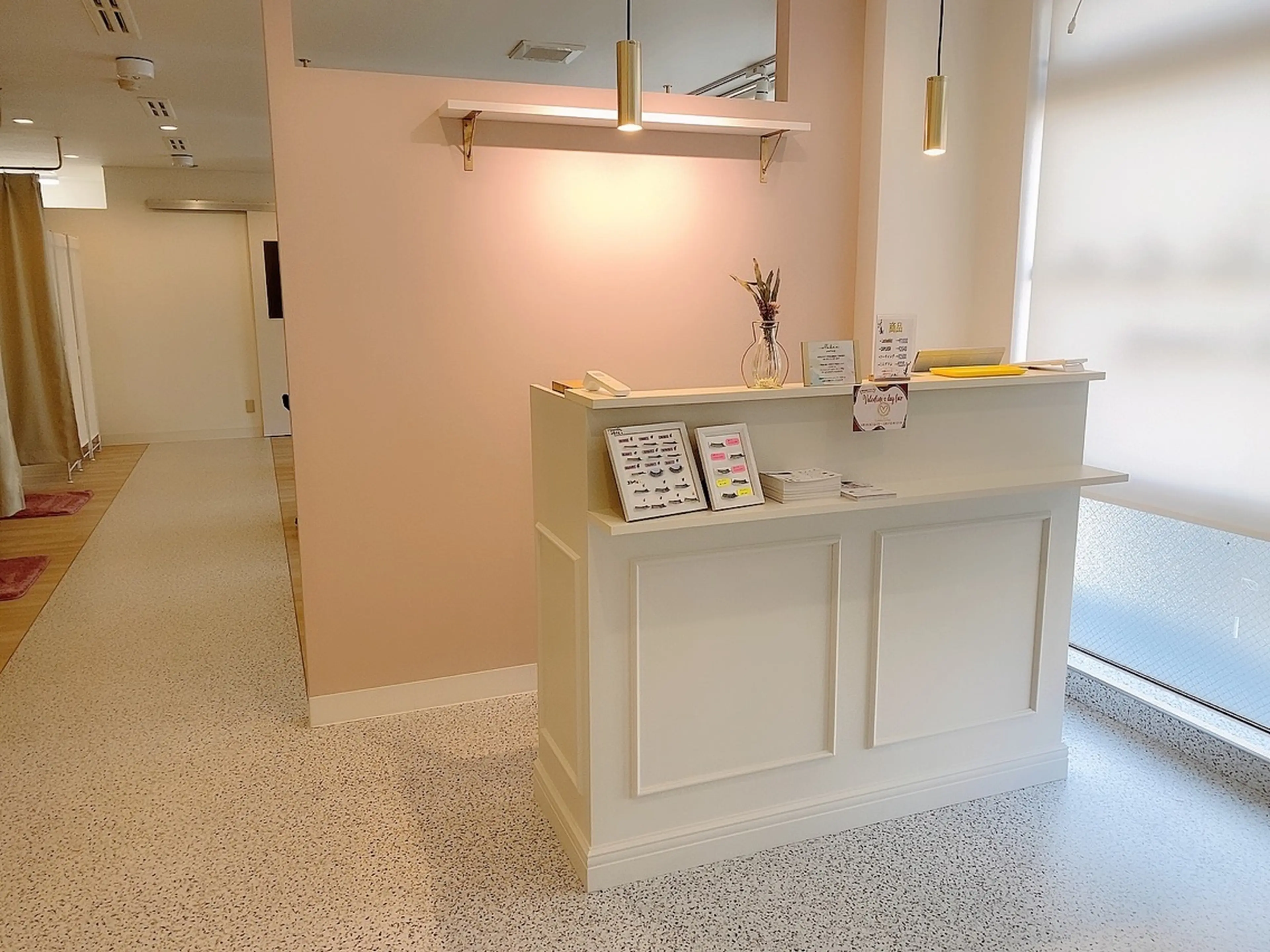 Makea  eyelash&beauty 戸田公園の内観・外観1