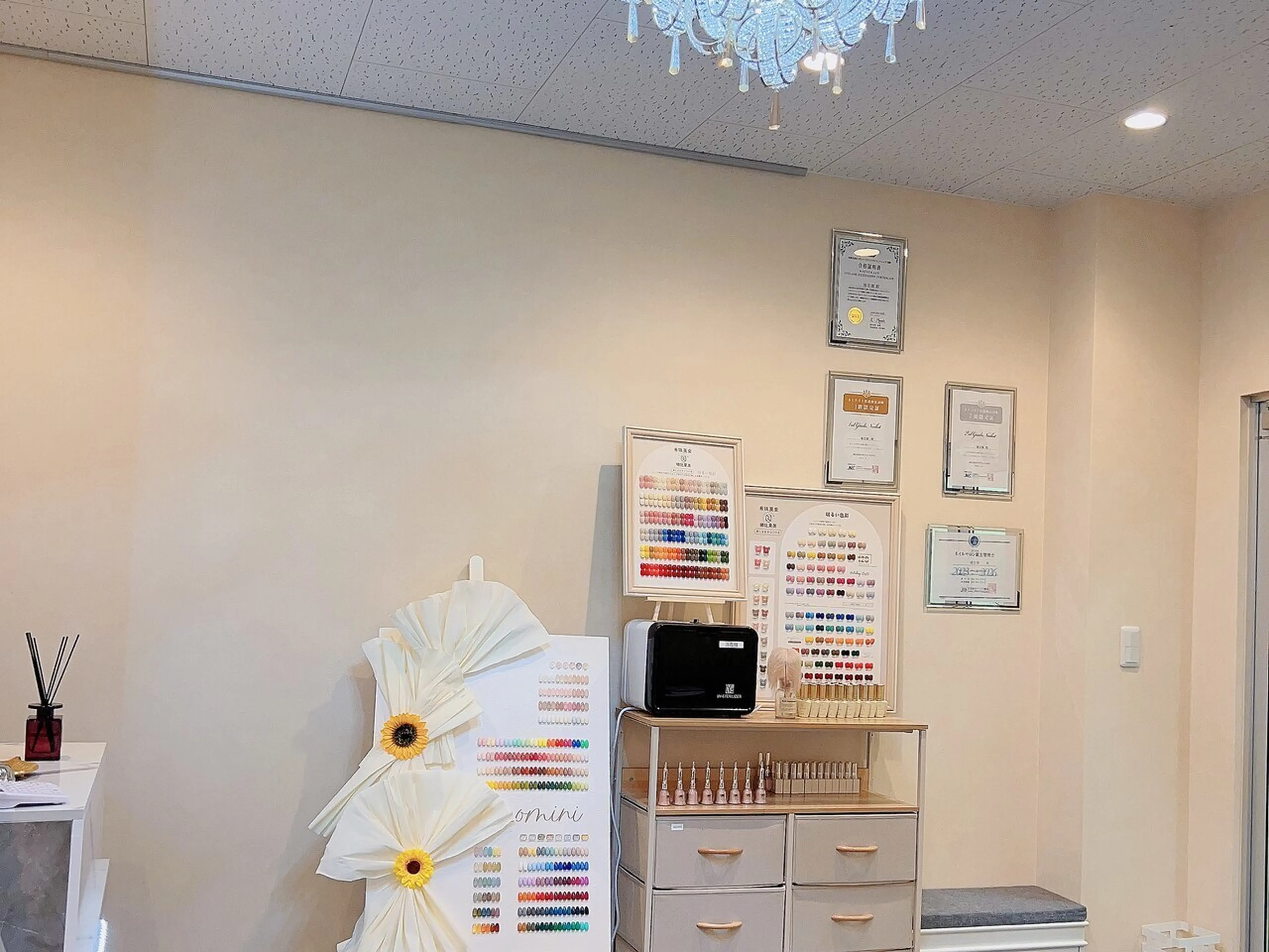 Niko nailsalon柏店の内観・外観2