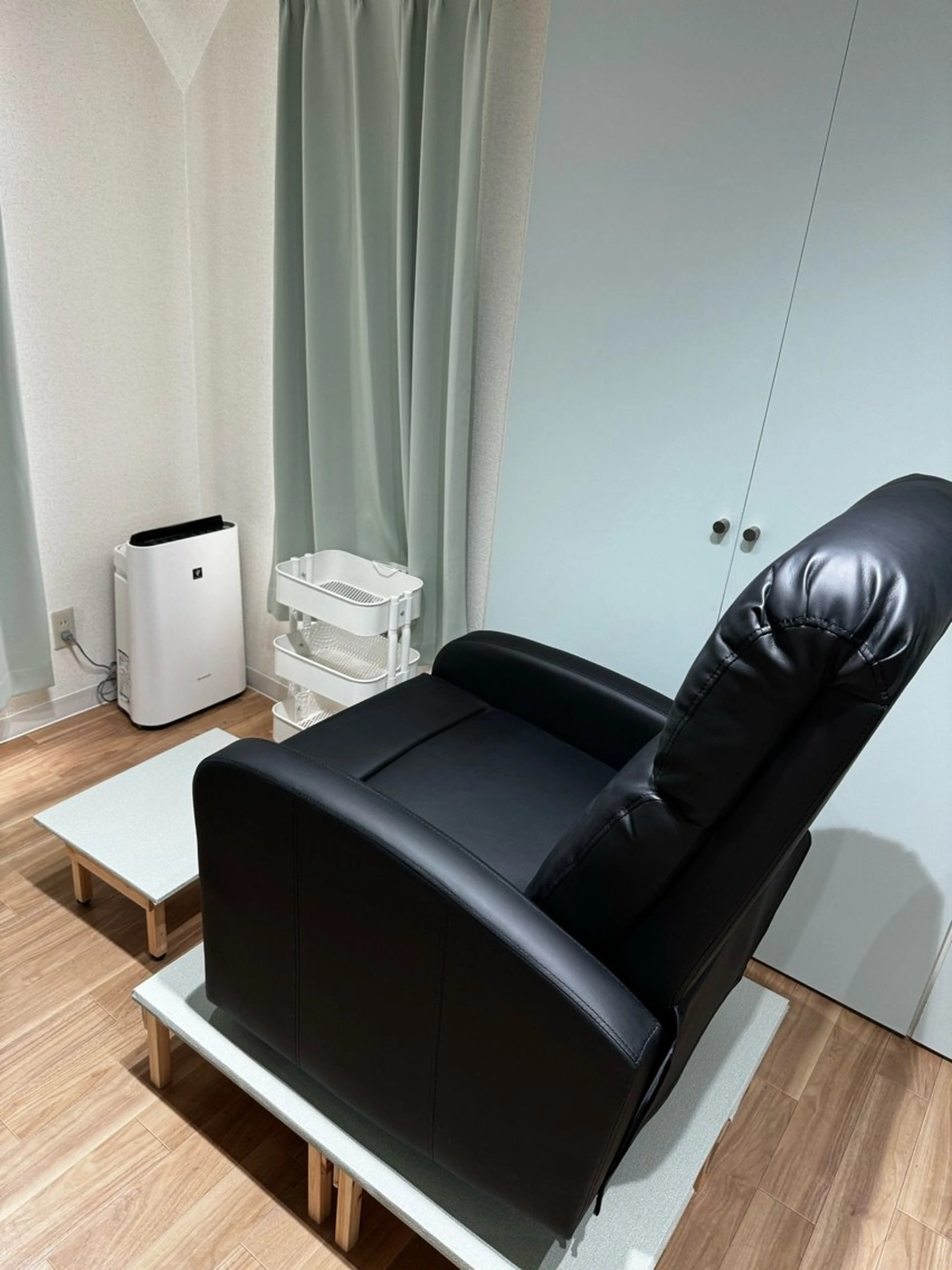 Design salon attra 柏店の内観・外観2