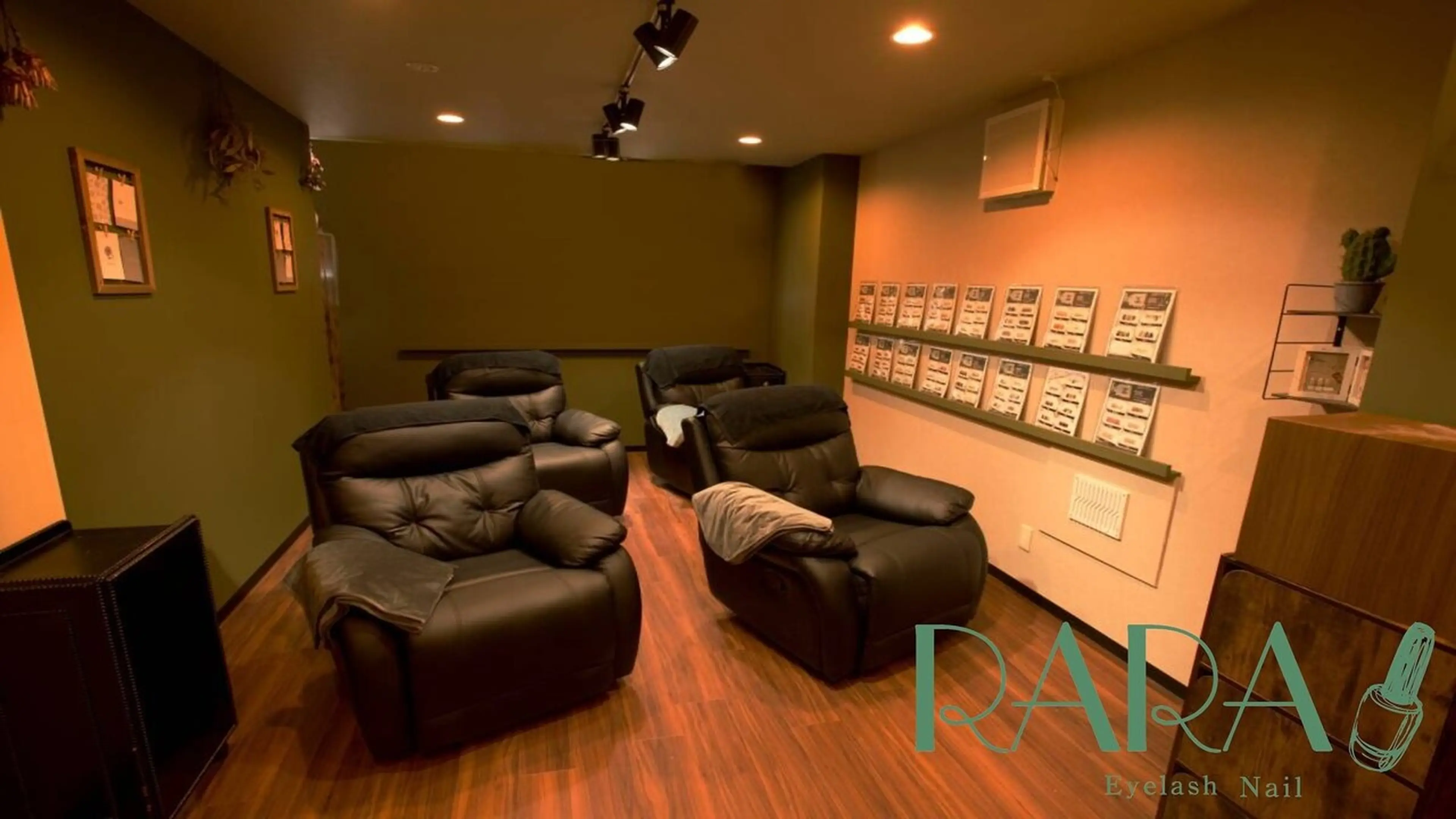 RaRa赤羽店の内観・外観2