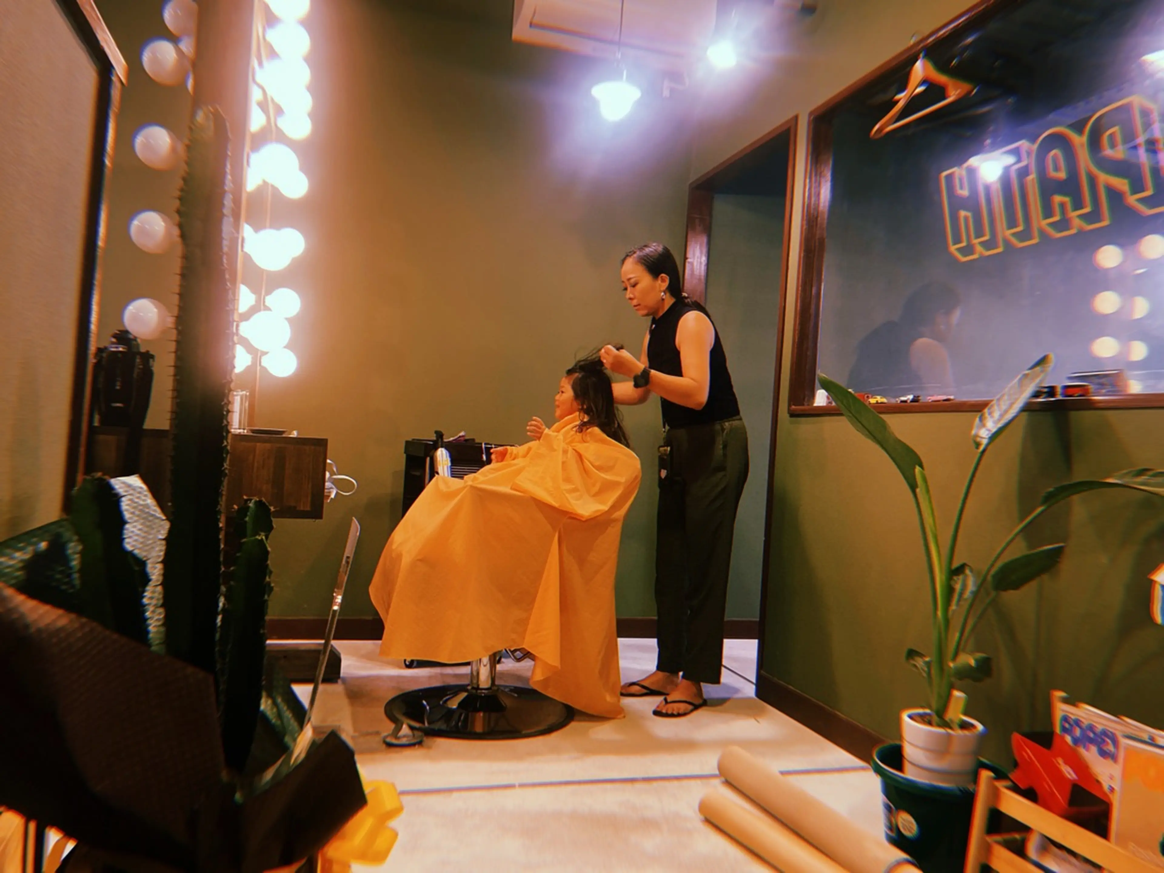 PATHの内観・外観3