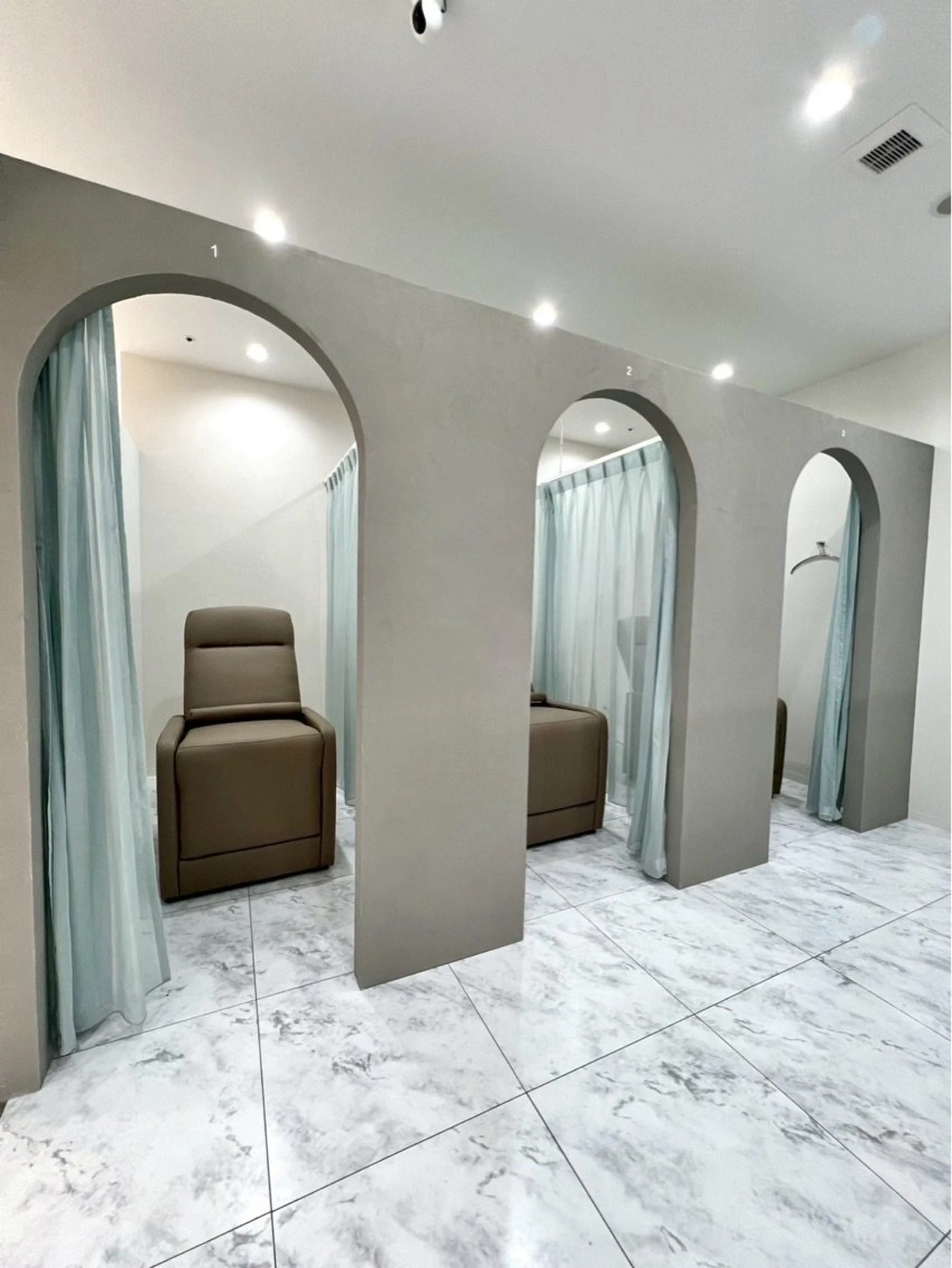 EYE STUDIO&W NAIL 天王寺店の内観・外観2