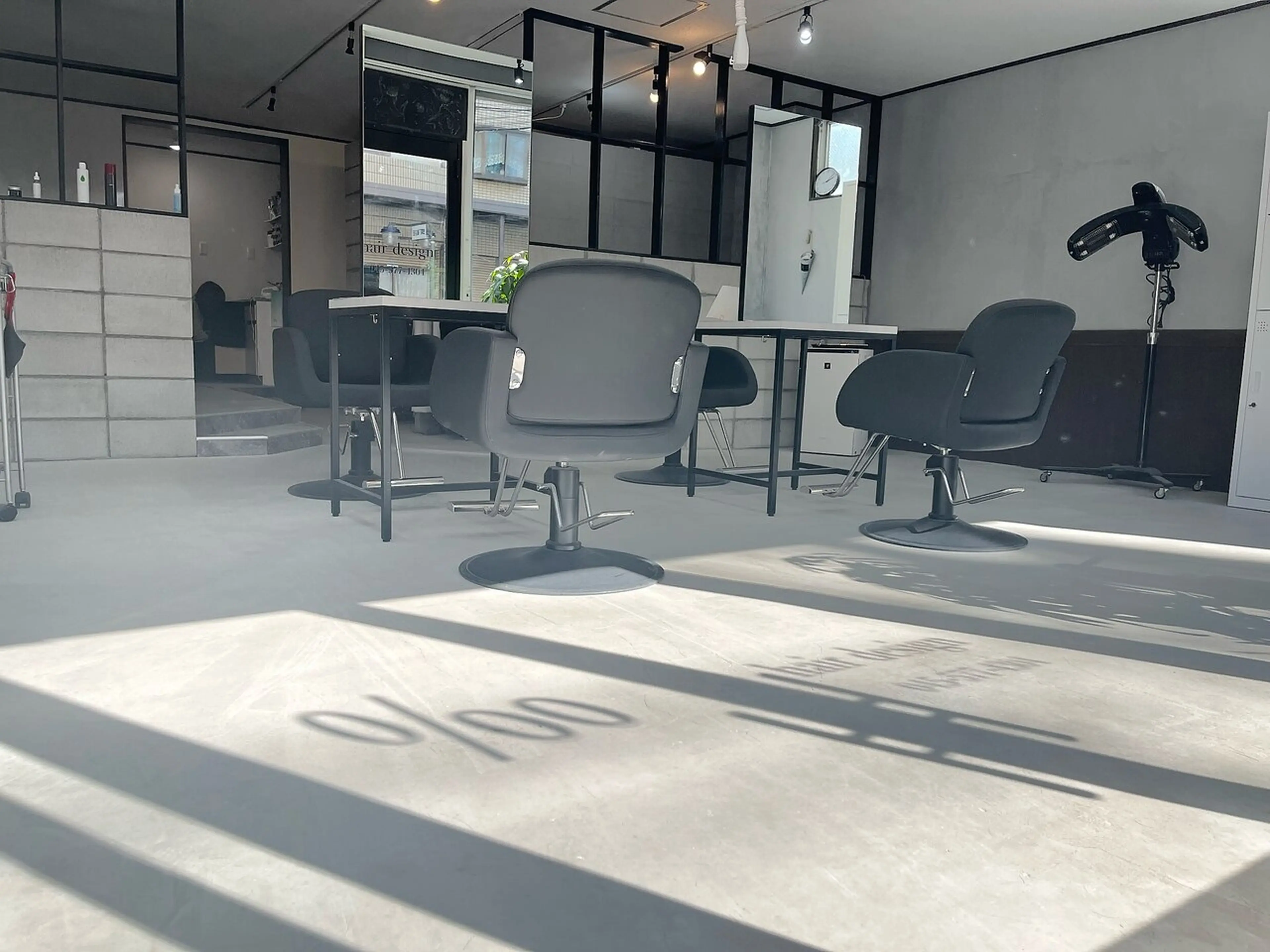 ‰ permille Yokohamaの内観・外観3