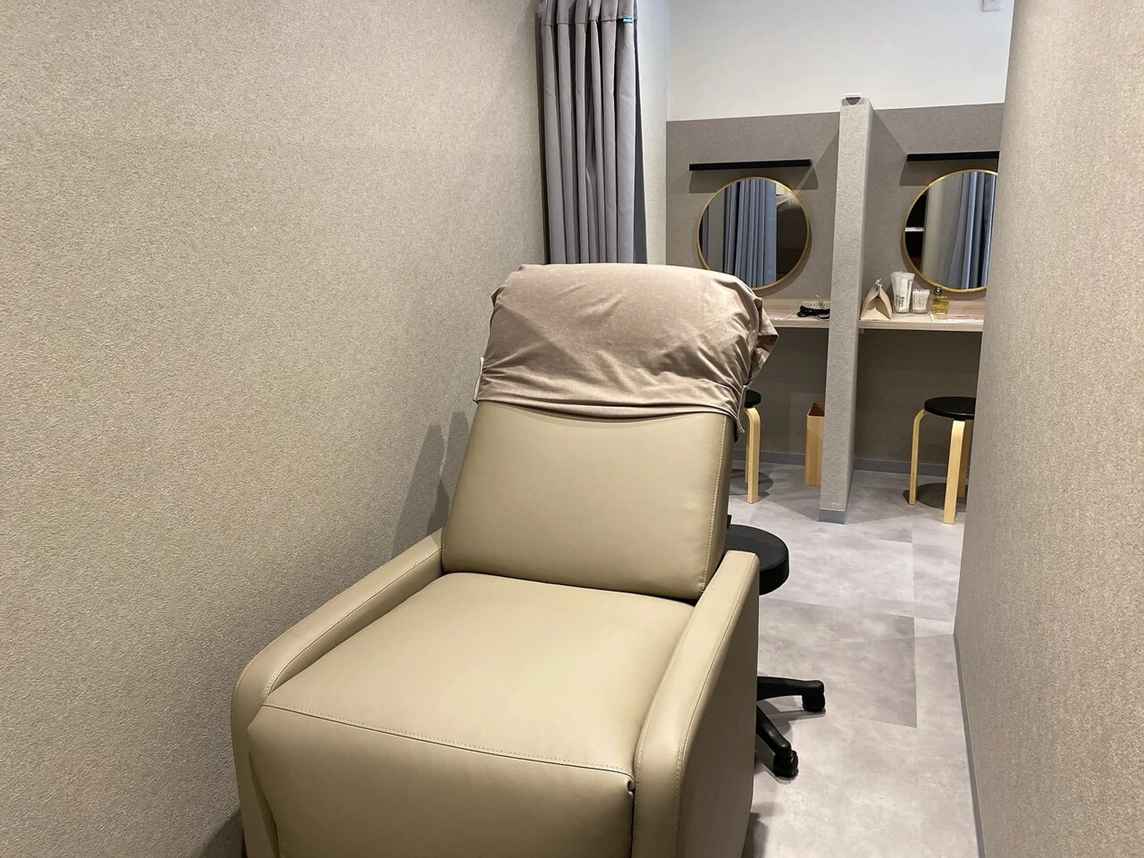 アイブロウ Rain 鹿児島天文館店の内観・外観3