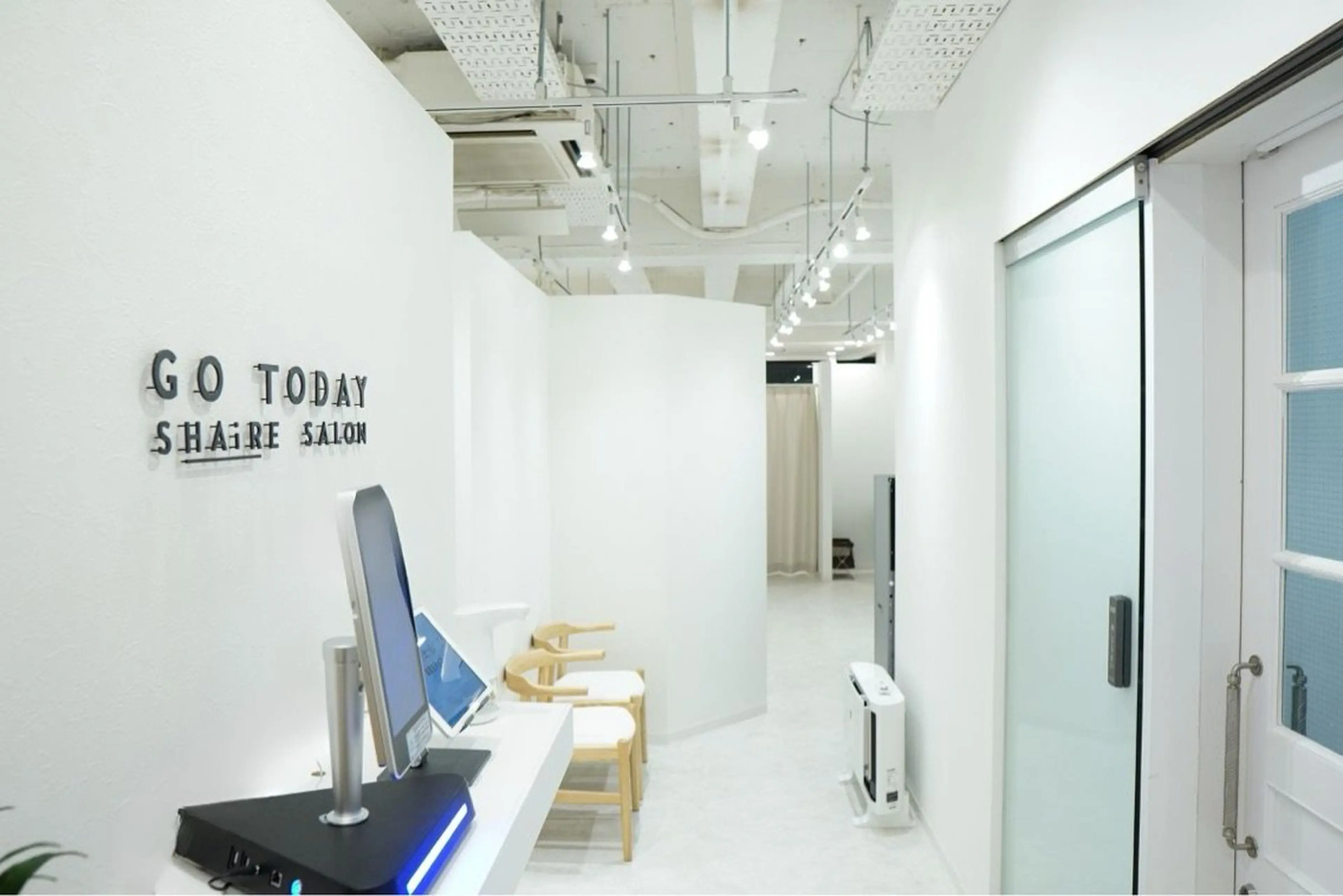 nailsalon N(GOTODAY SHAiR SALON 表参道Mico 内)の内観・外観1