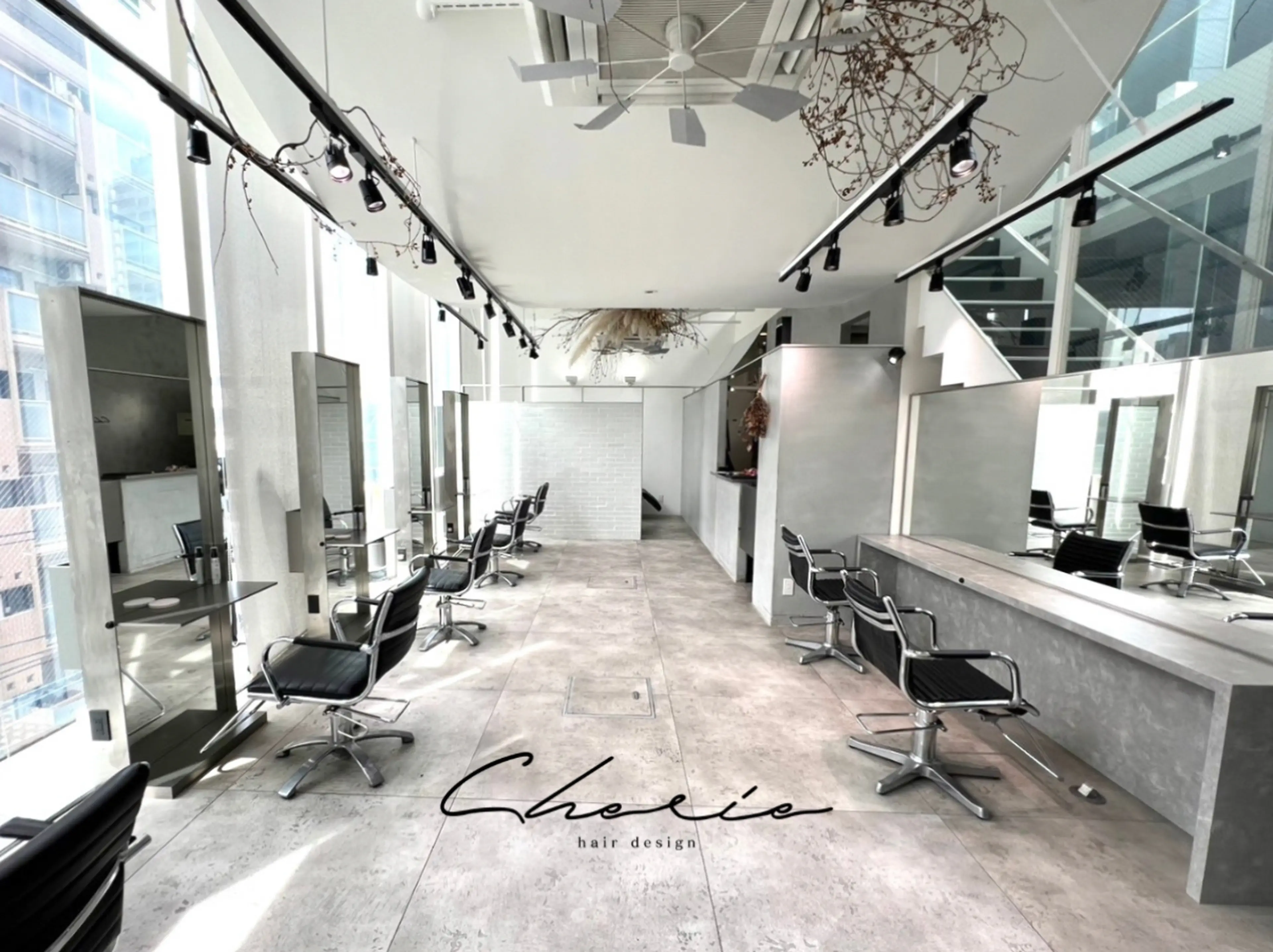 CHERIE hair designの内観・外観1