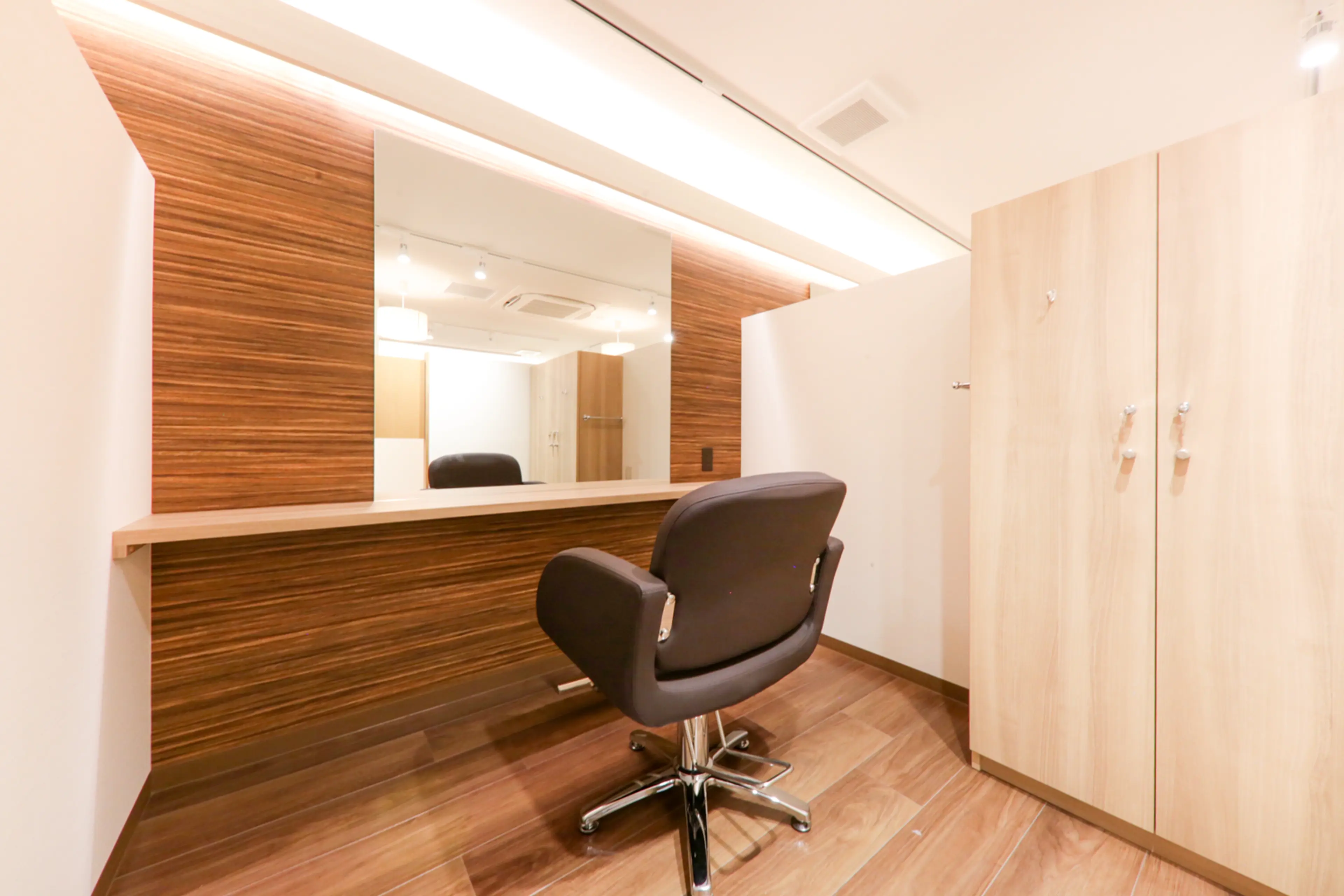 ディアローグ 瑞江南口の内観・外観2