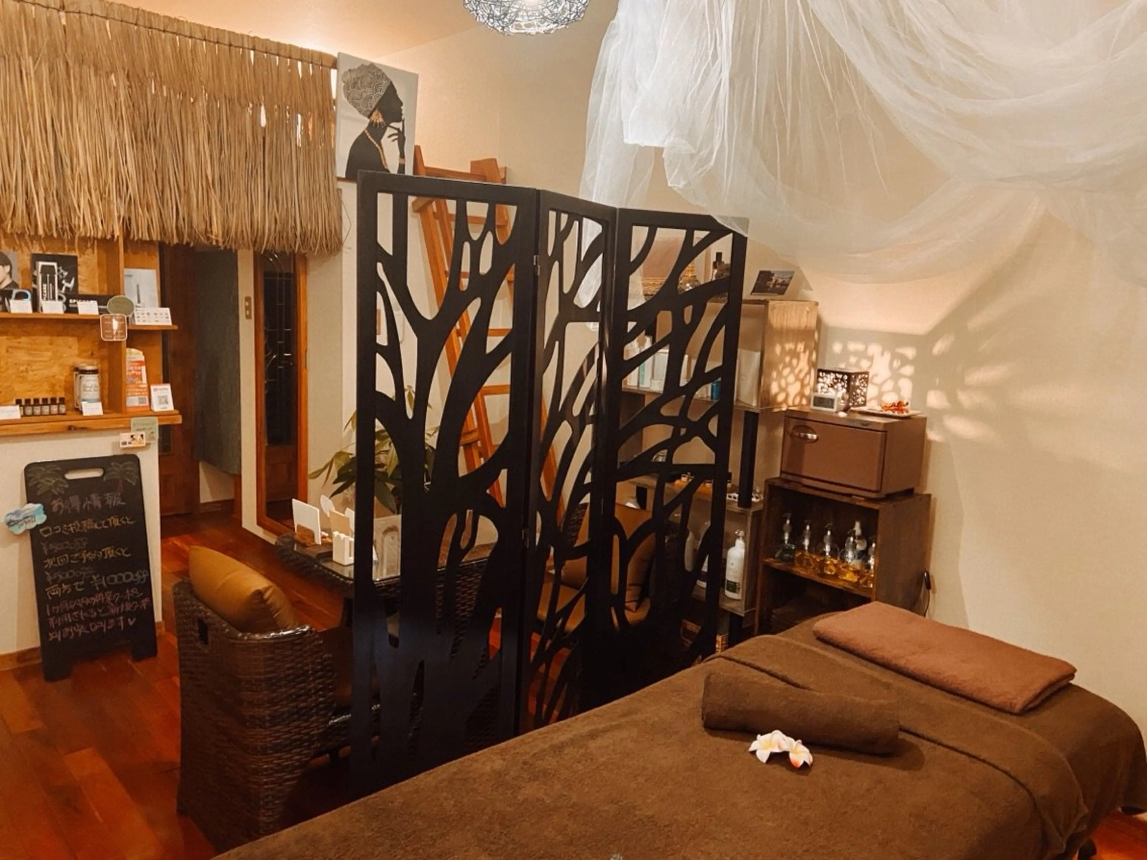 terhiburの内観・外観2