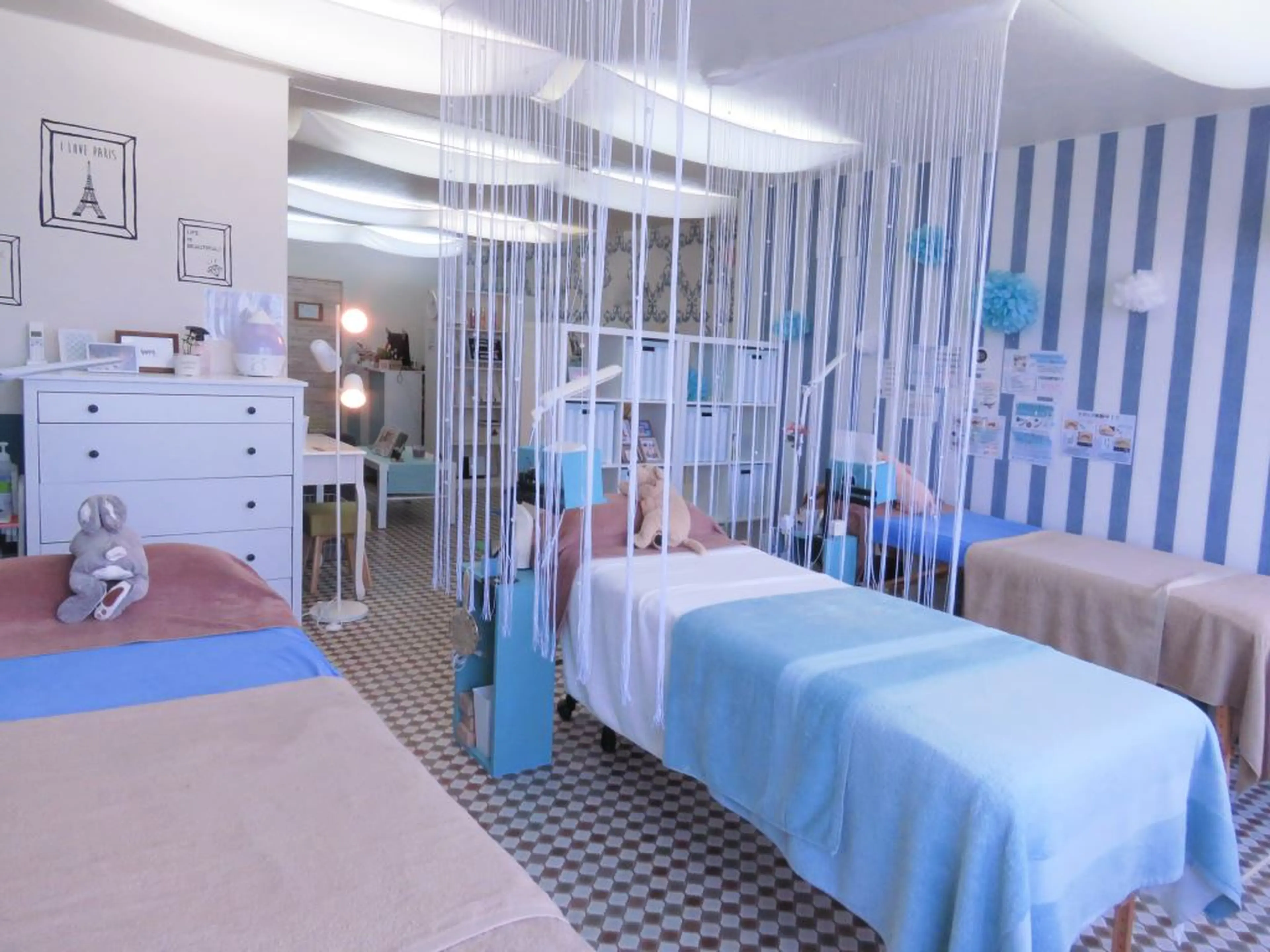 Eyelash Salon ～or LATTe～ 仙台店の内観・外観1