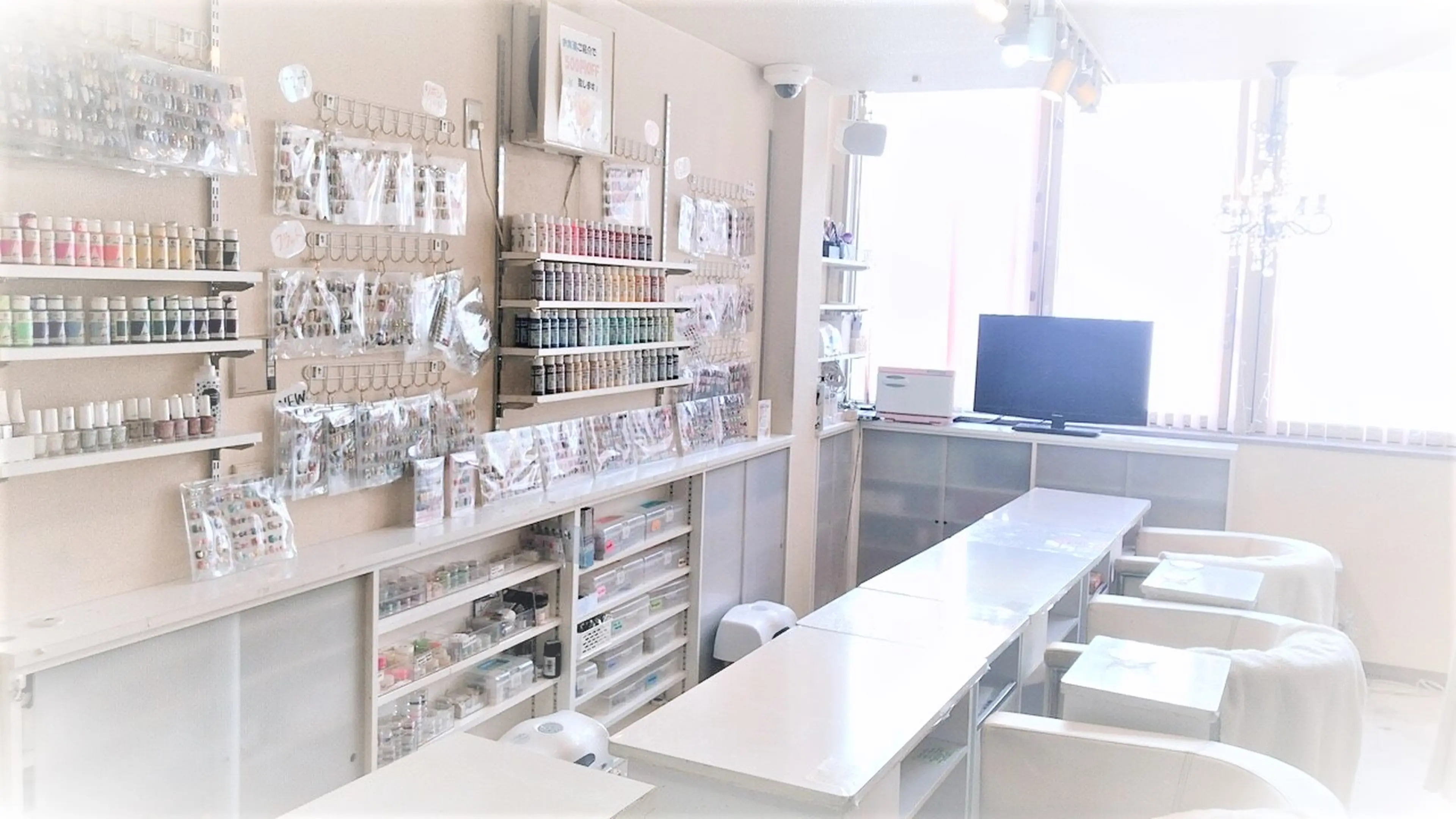 ネイルサロンimageの内観・外観1