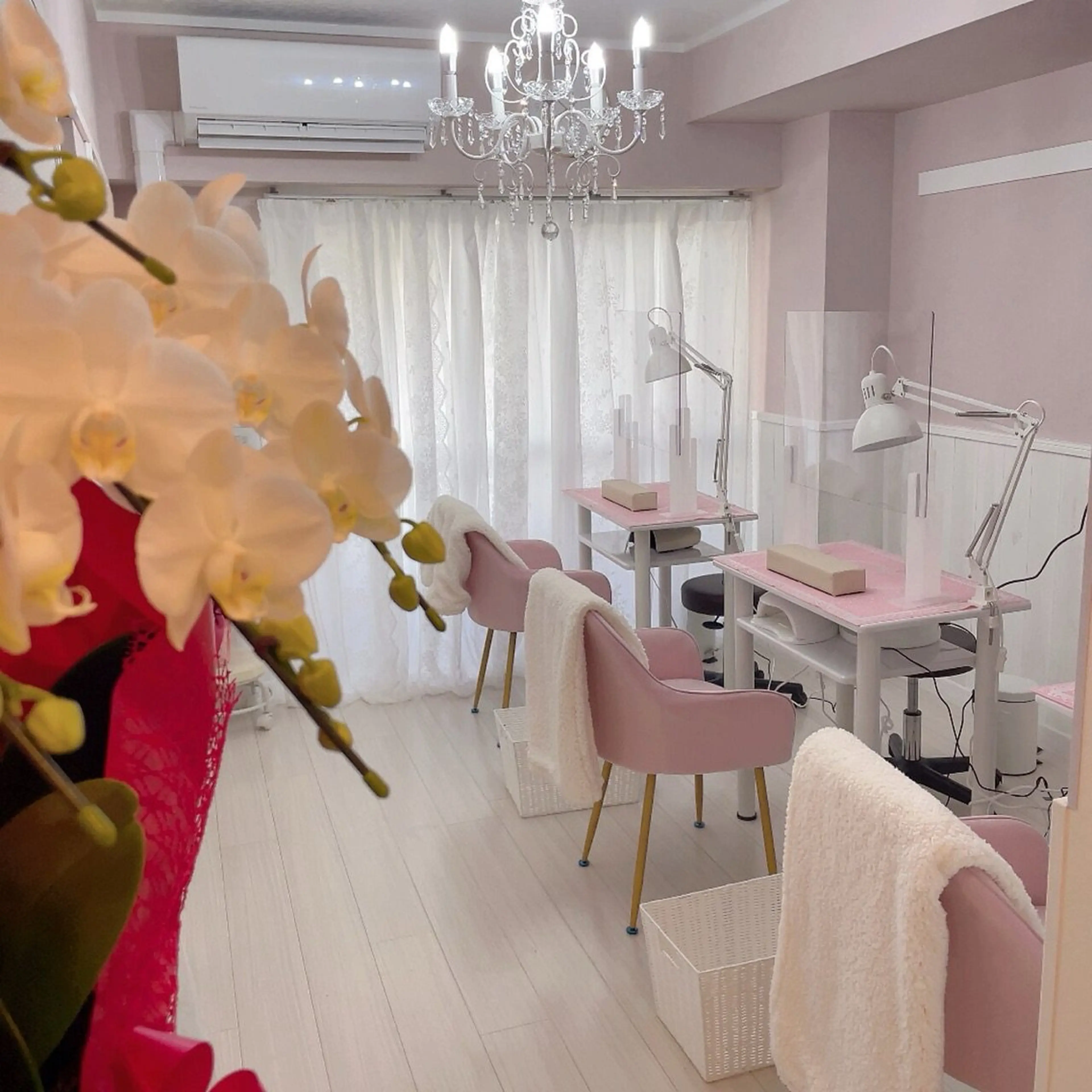 Reginaの内観・外観1