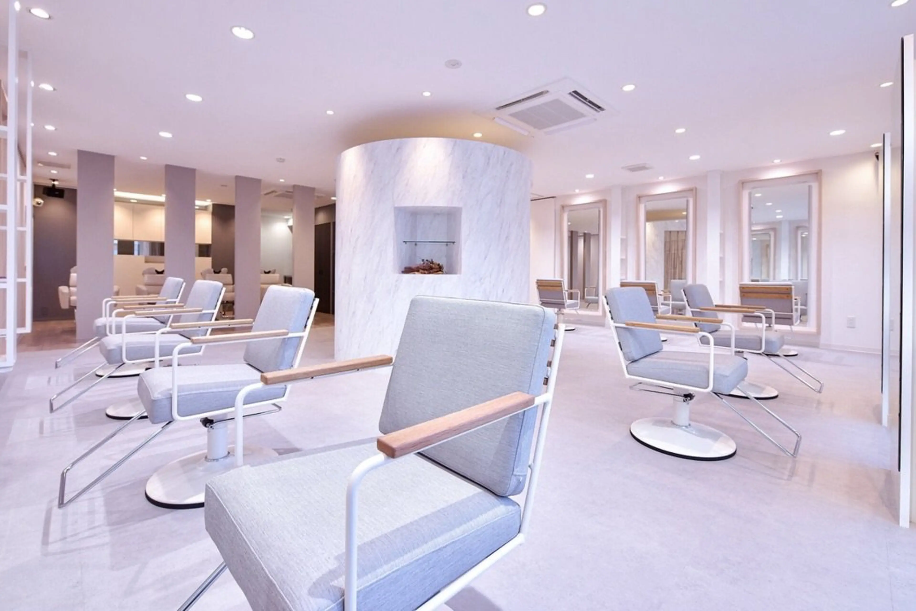 emZ Curatifの内観・外観3