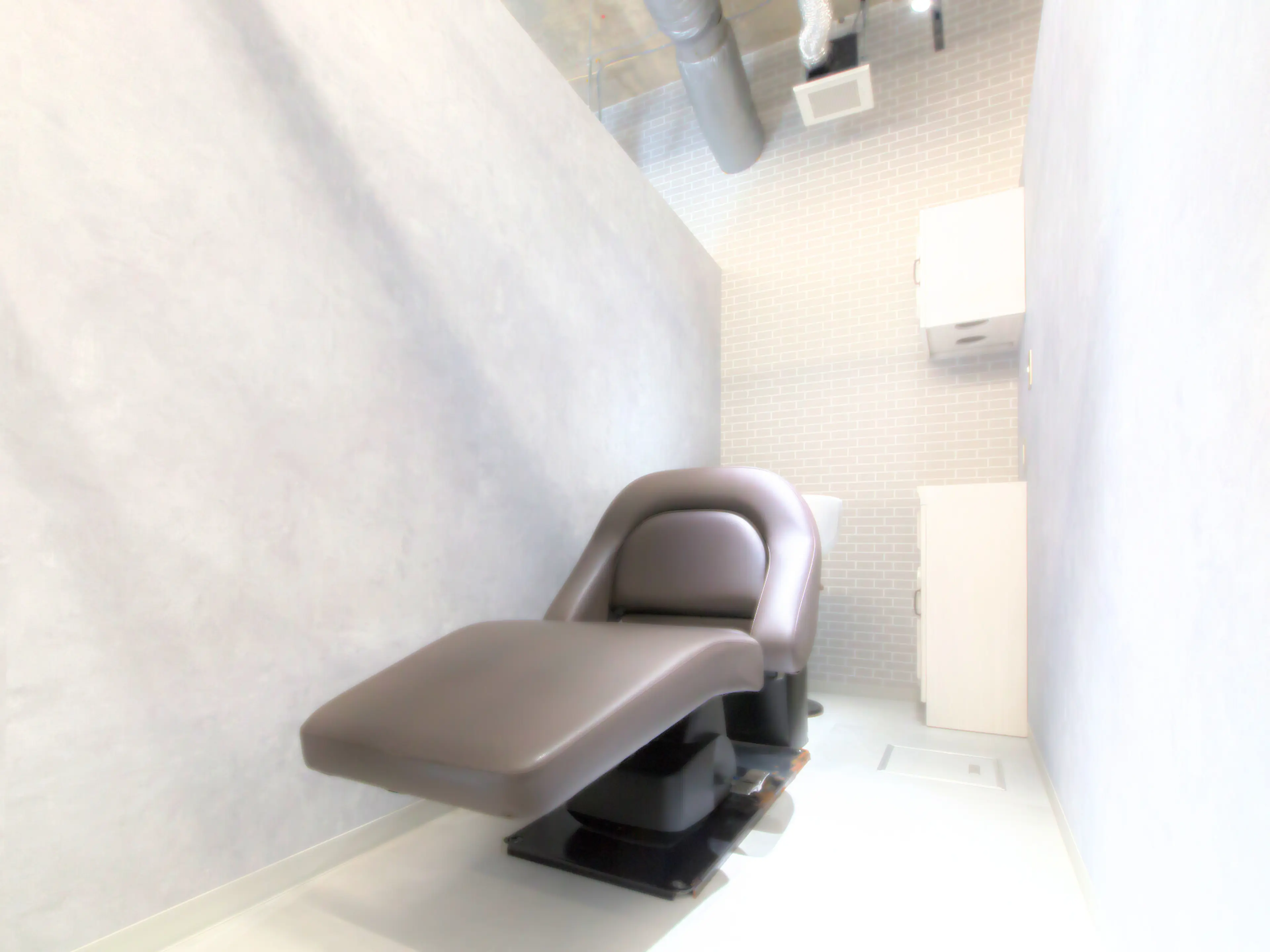 【全席個室サロン】NUMBER 天王寺【ナンバー】の内観・外観3