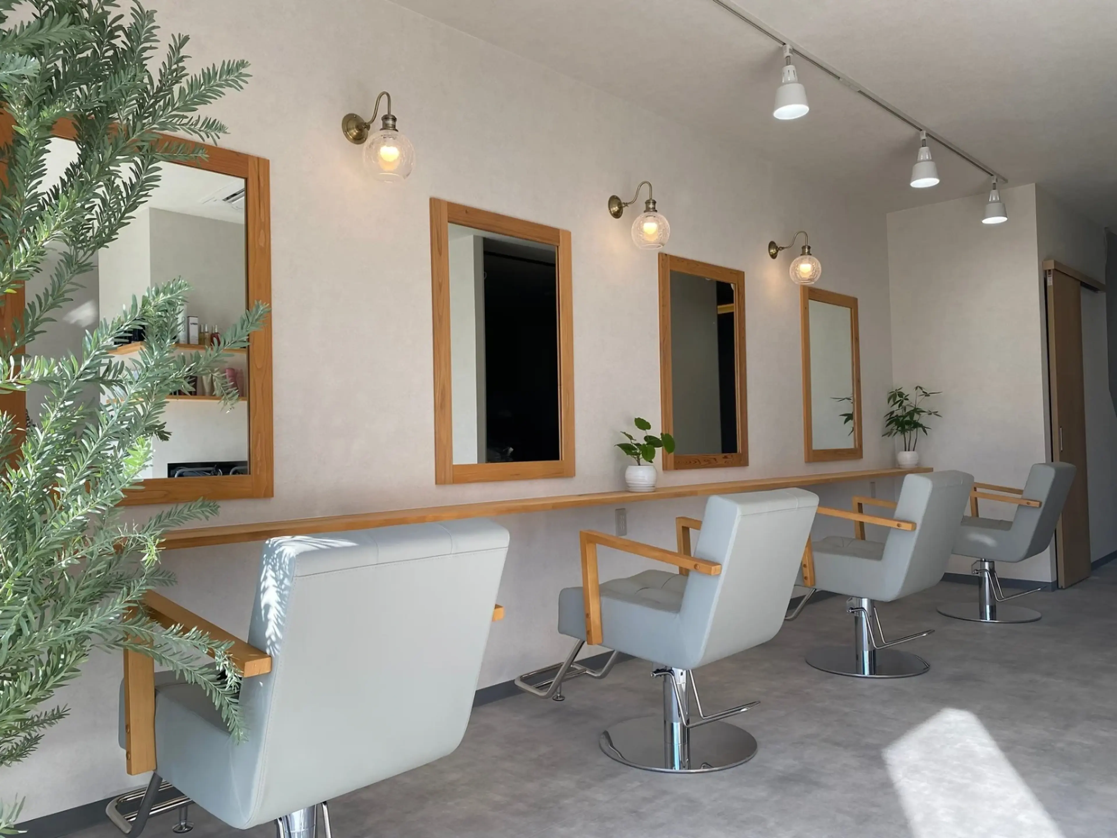 LYTRIEの内観・外観2