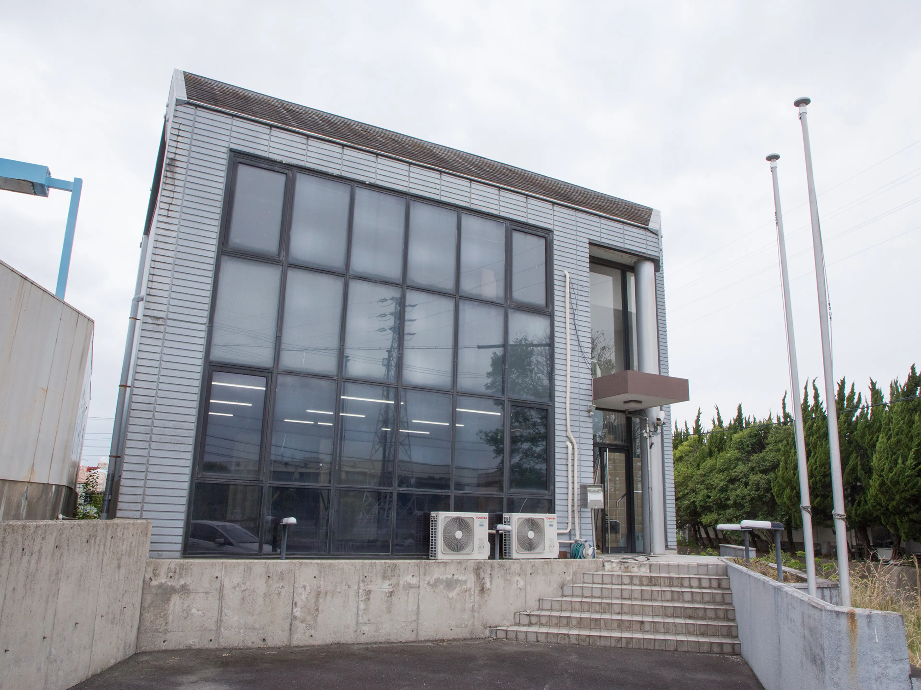 IGOの内観・外観2