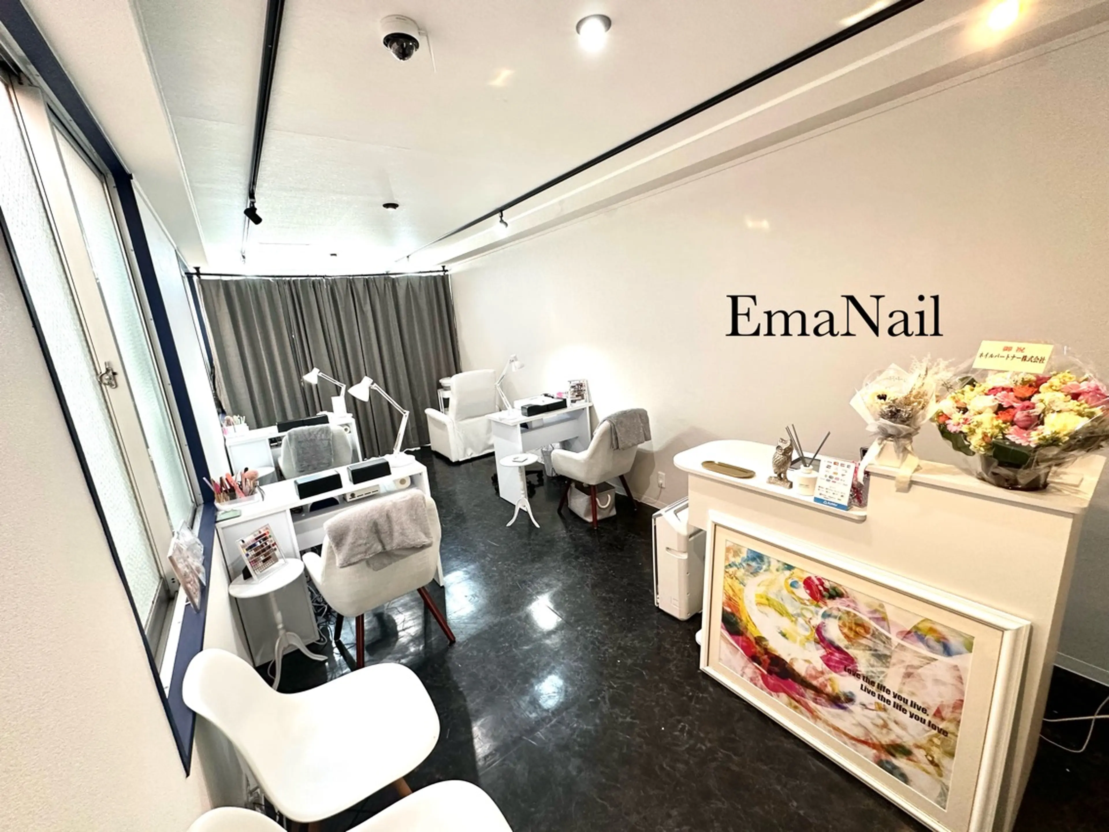 EmaNail豊中店の内観・外観1
