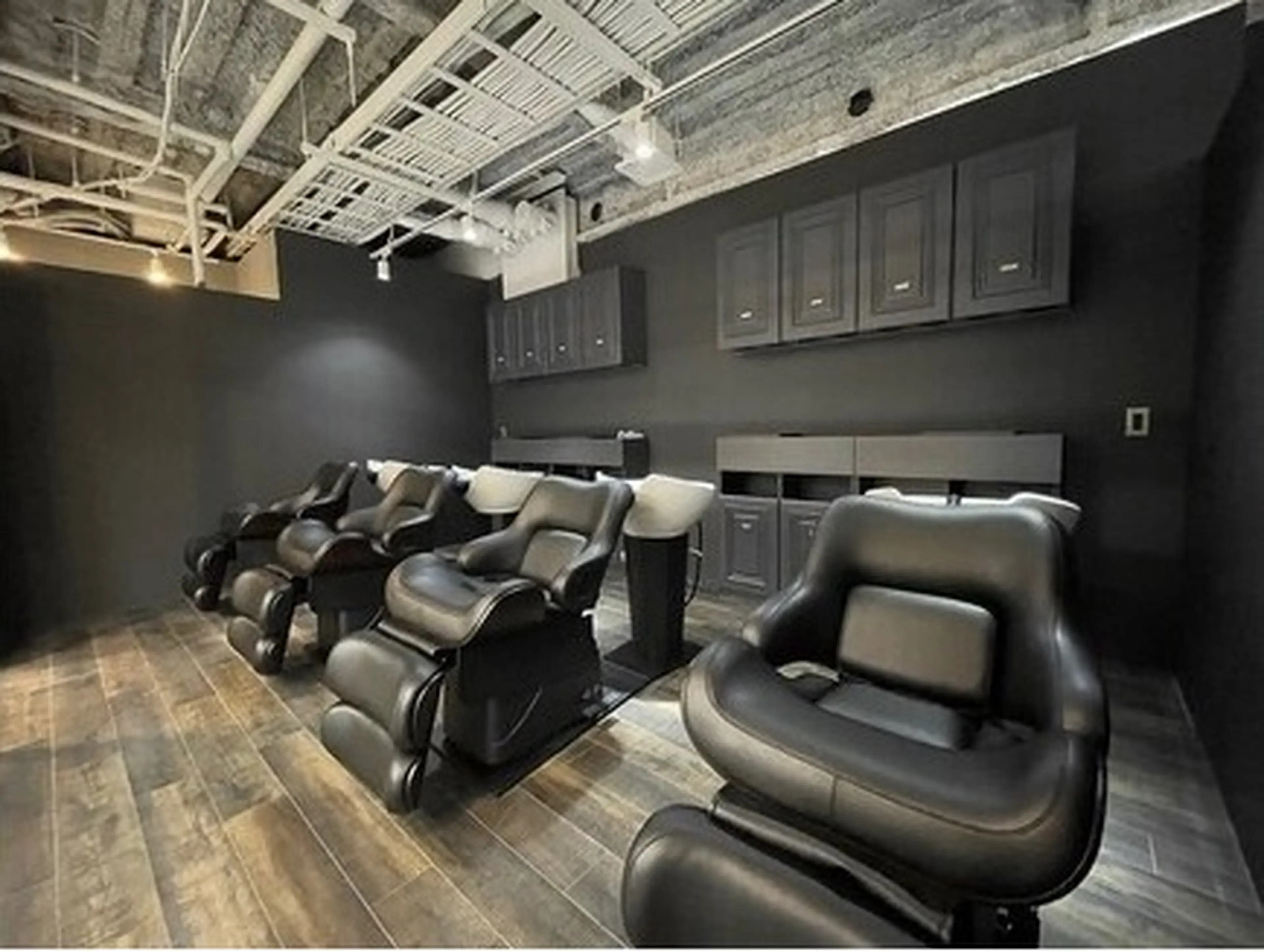 S.BROOMの内観・外観1