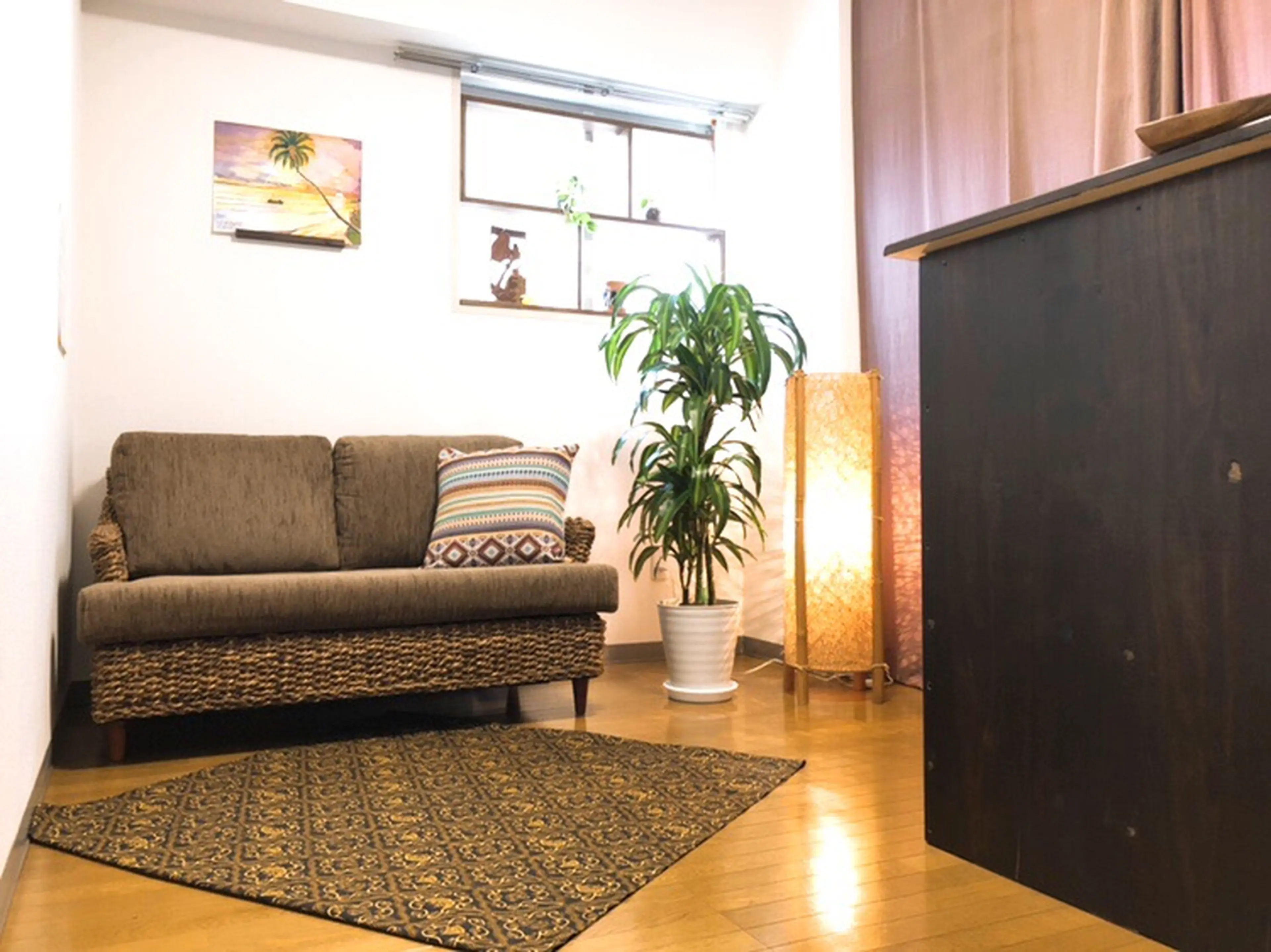 Eyelash  Salon  ARONAの内観・外観1