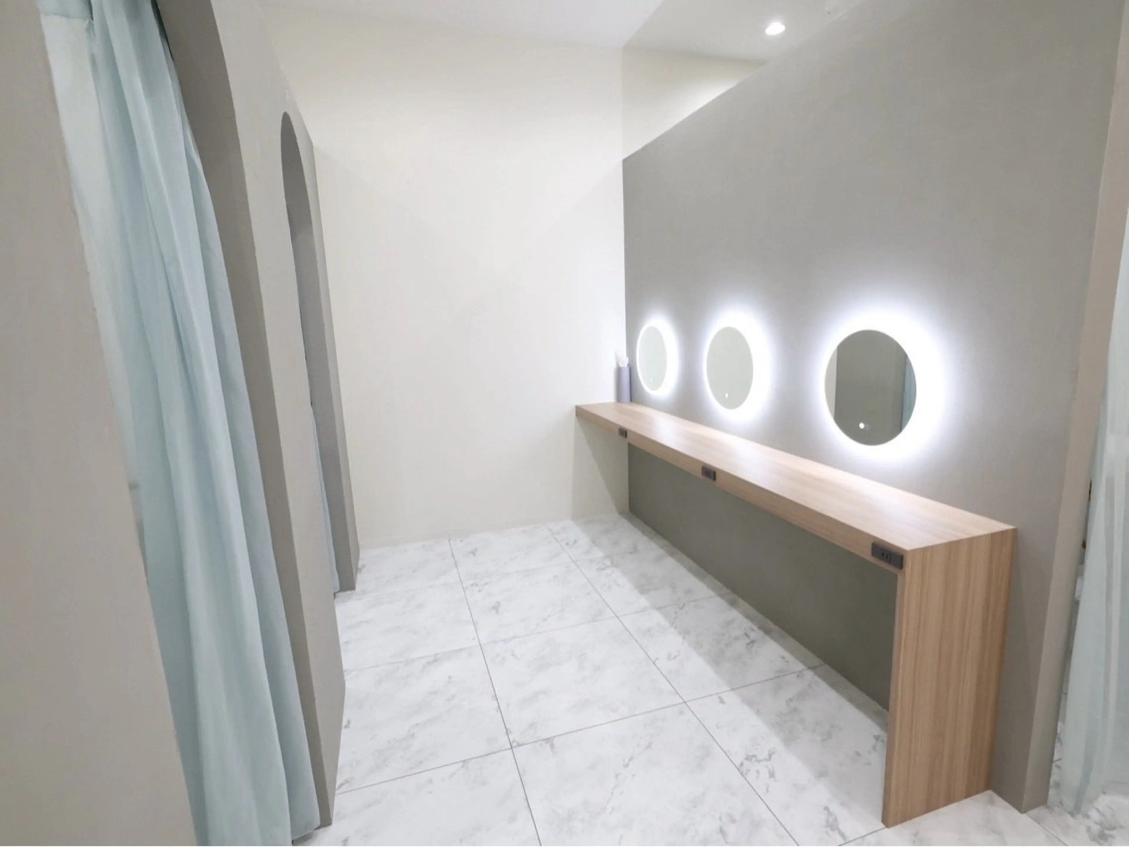 EYE STUDIO&W NAIL 天王寺店の内観・外観3