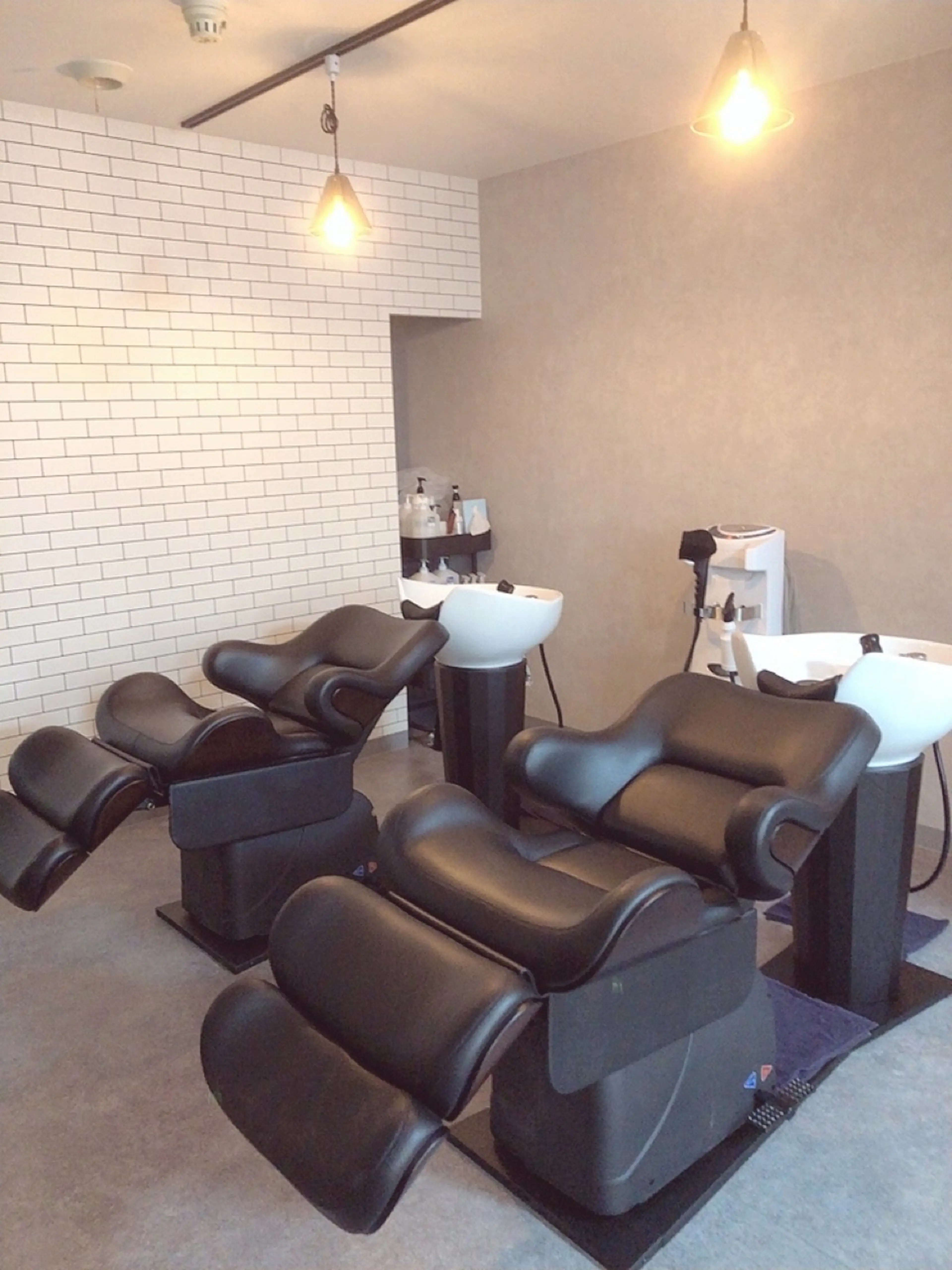 MILK HAIR【ミルクヘアー】の内観・外観3