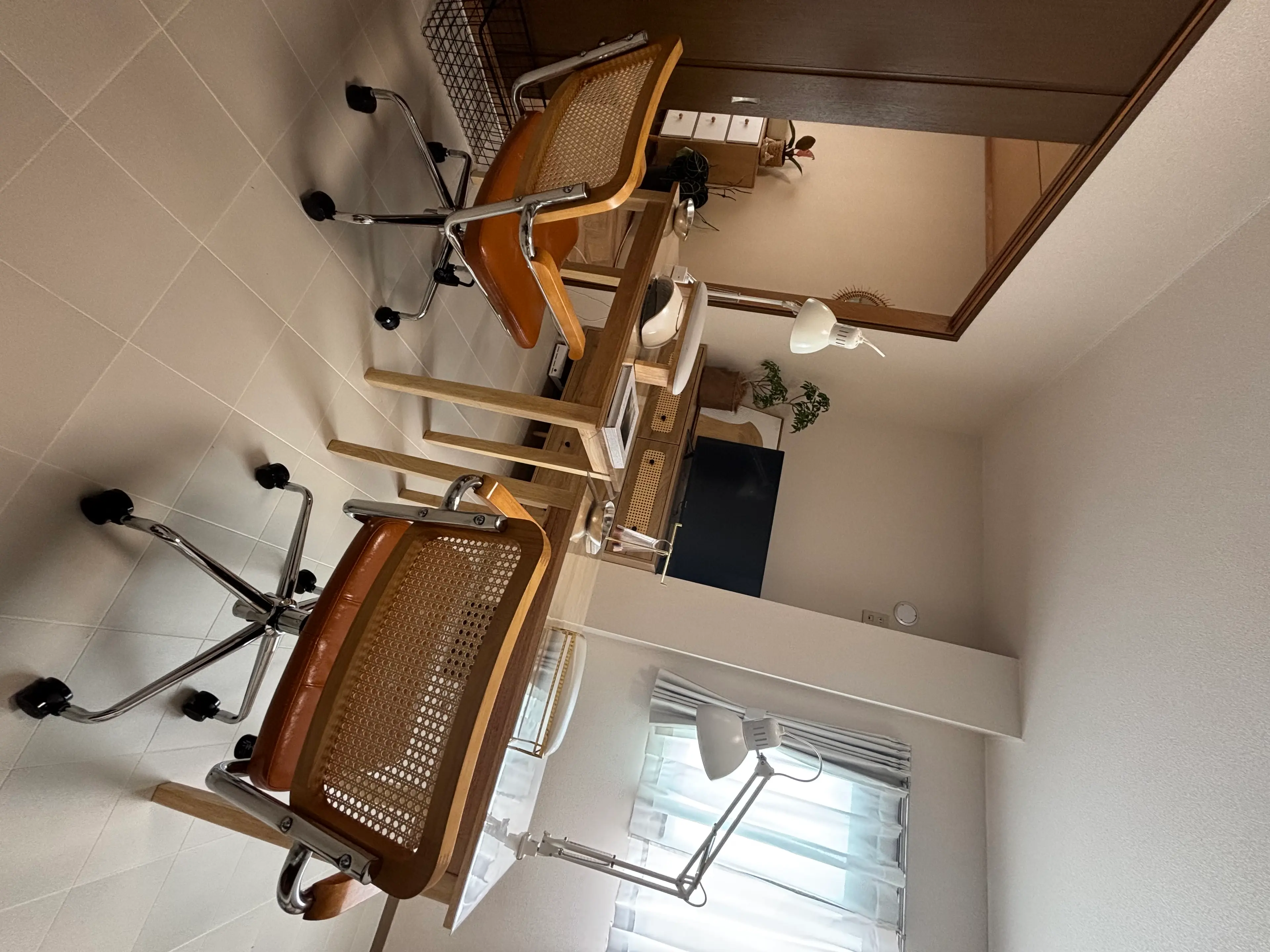 ツメトマツゲの内観・外観1