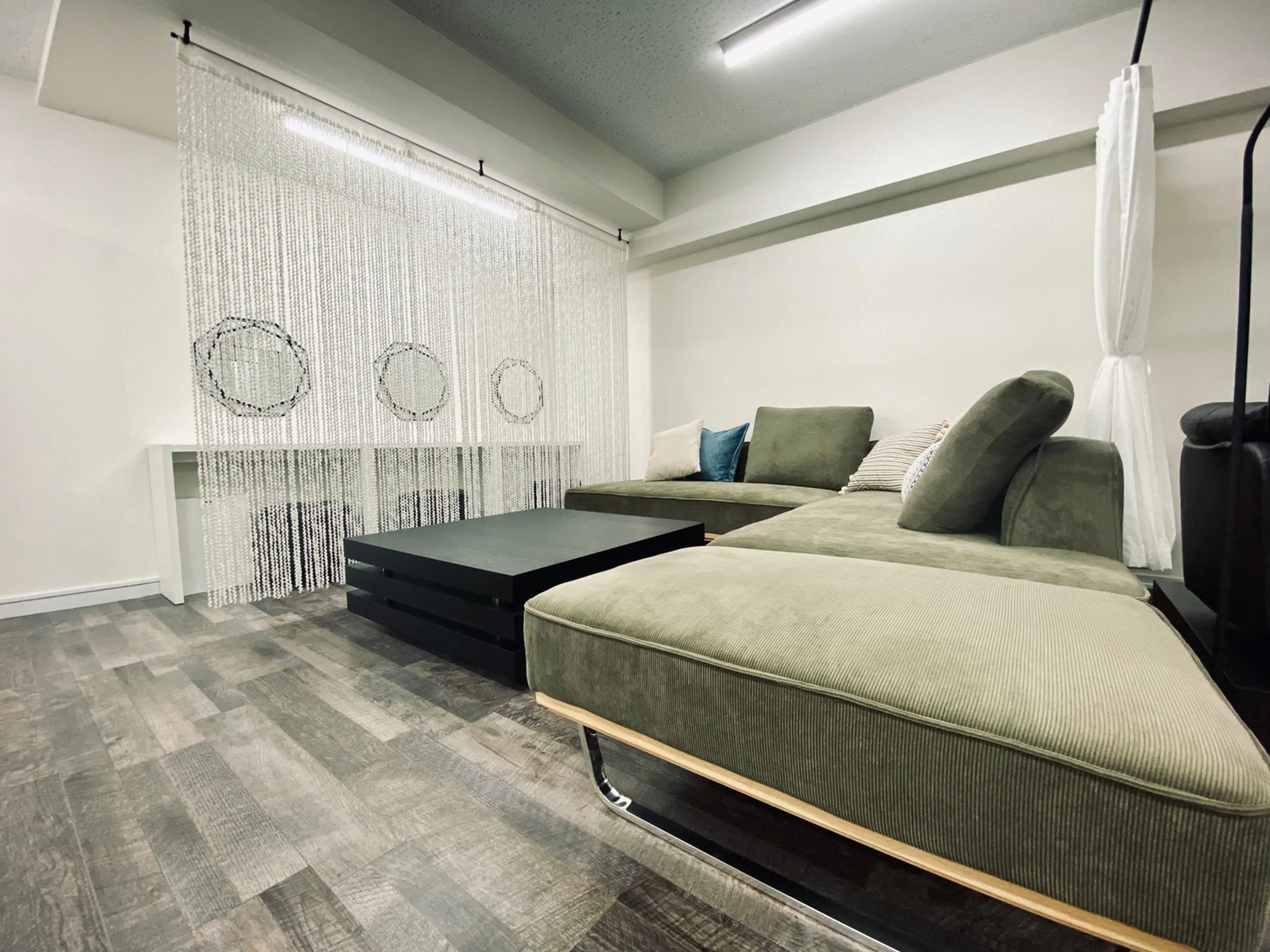 Ｆａｖｏｒｉ三軒茶屋店の内観・外観2