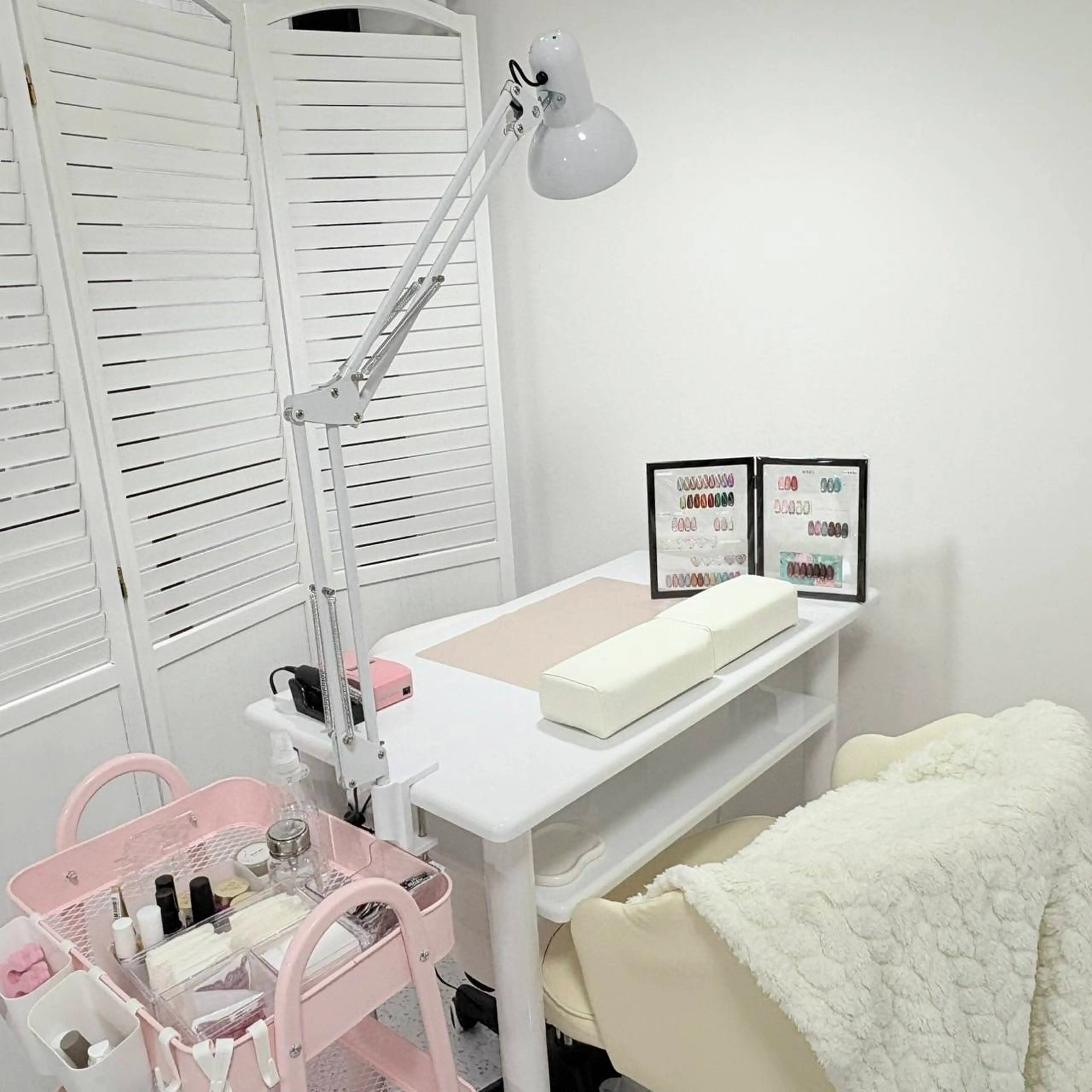 salon UNELMA 天神店の内観・外観1